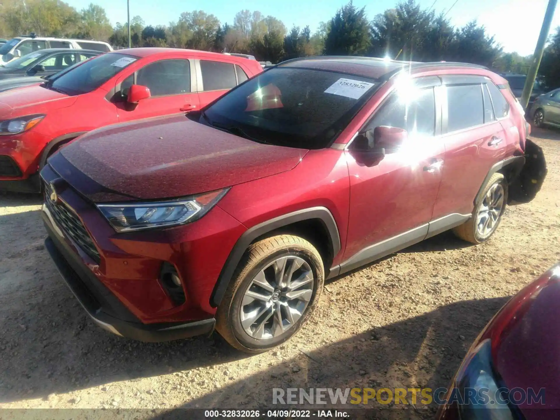 2 Фотография поврежденного автомобиля JTMY1RFV6KD007330 TOYOTA RAV4 2019