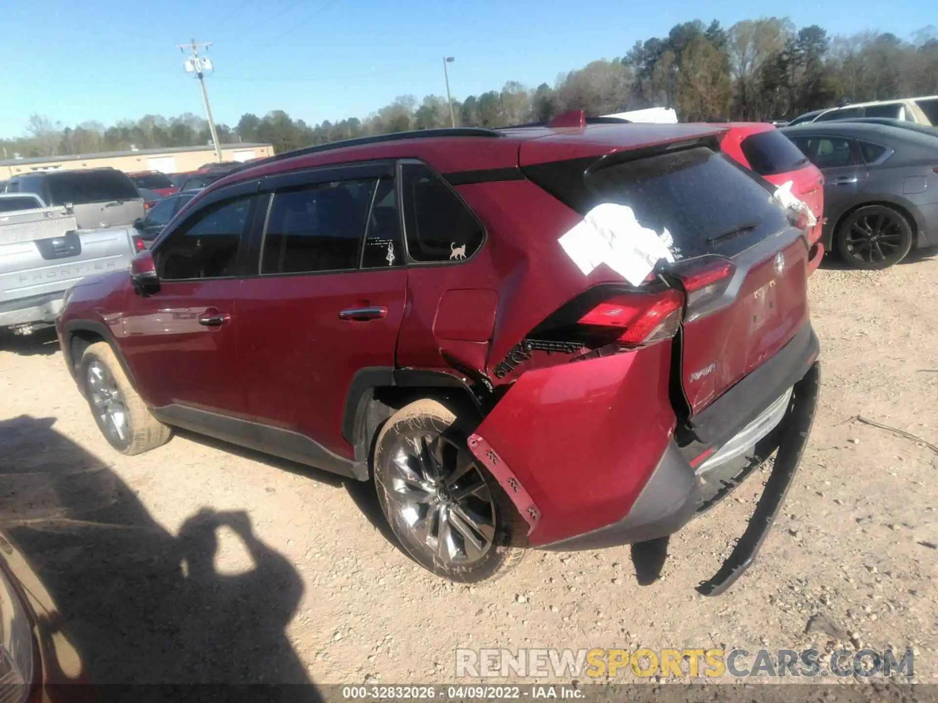 3 Photograph of a damaged car JTMY1RFV6KD007330 TOYOTA RAV4 2019