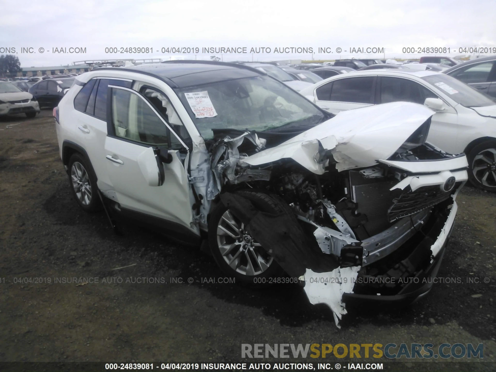 1 Photograph of a damaged car JTMY1RFV6KD504555 TOYOTA RAV4 2019