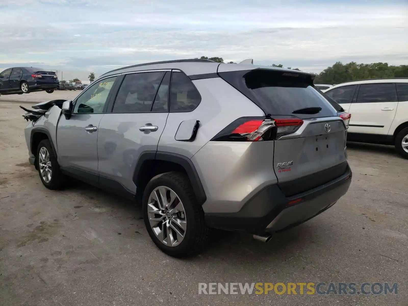 3 Photograph of a damaged car JTMY1RFV7KD006185 TOYOTA RAV4 2019