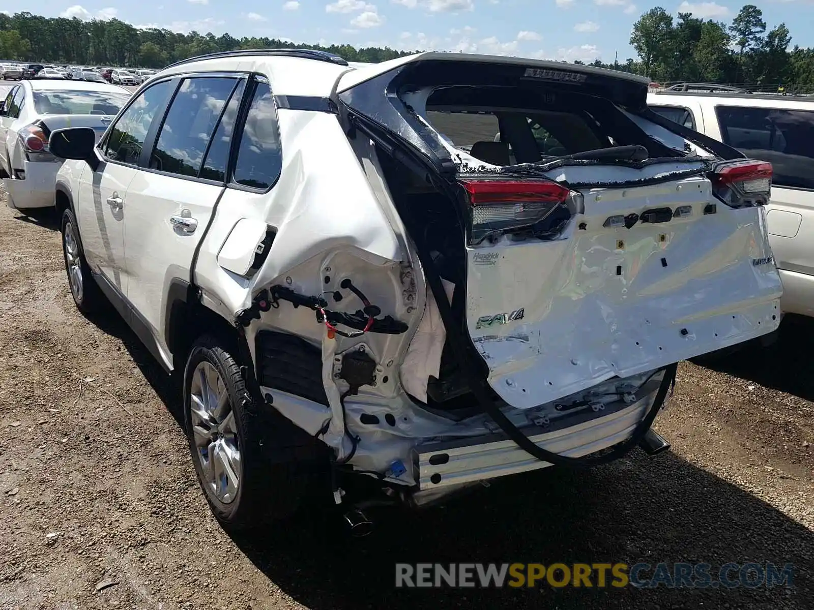 3 Photograph of a damaged car JTMY1RFV7KD035170 TOYOTA RAV4 2019