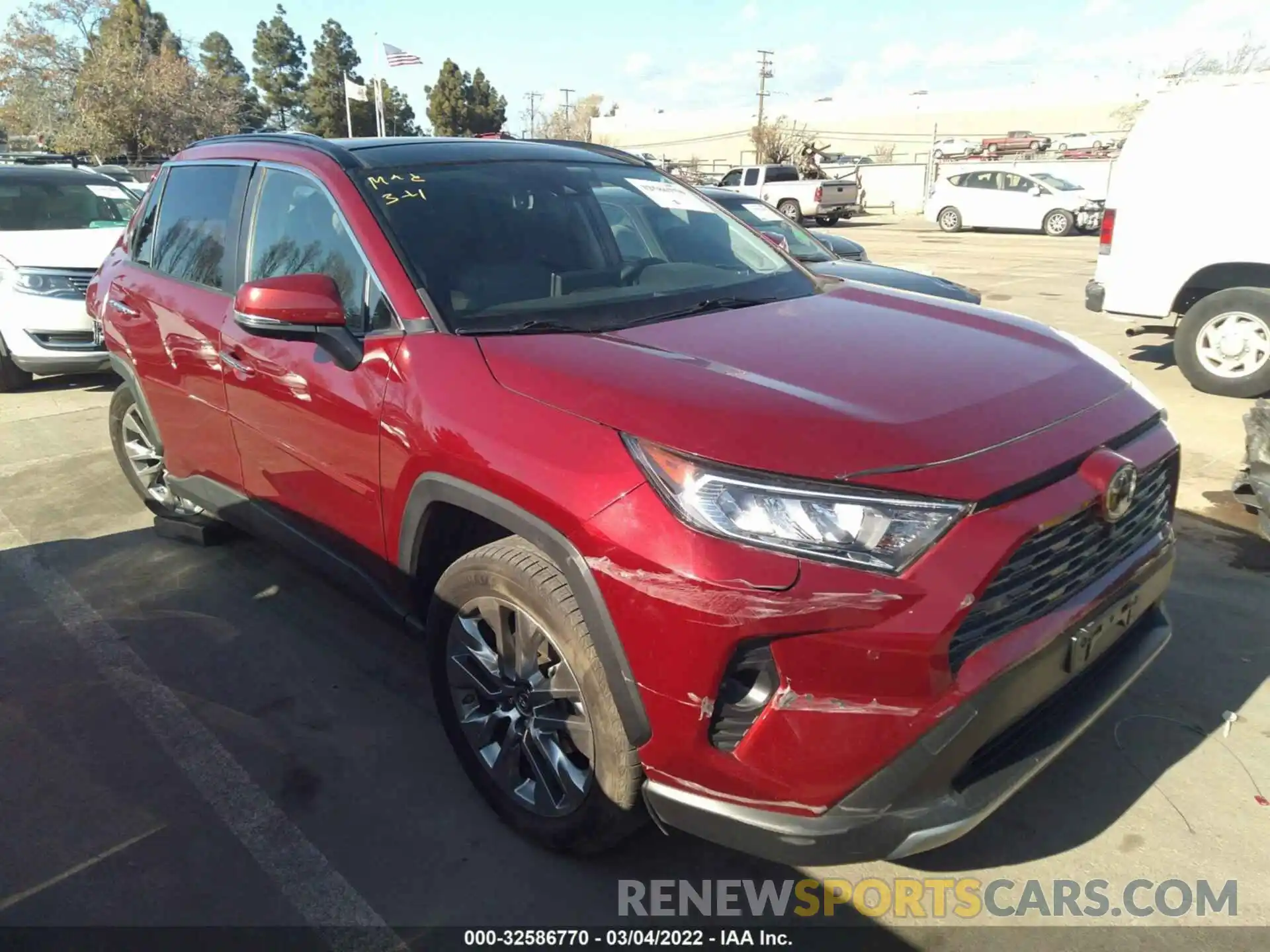 1 Photograph of a damaged car JTMY1RFV7KD512583 TOYOTA RAV4 2019