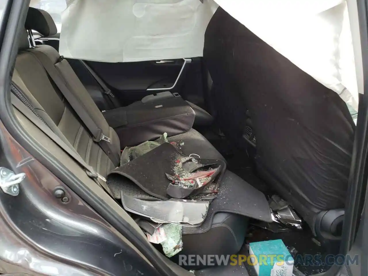 6 Photograph of a damaged car JTMY1RFV7KJ004311 TOYOTA RAV4 2019