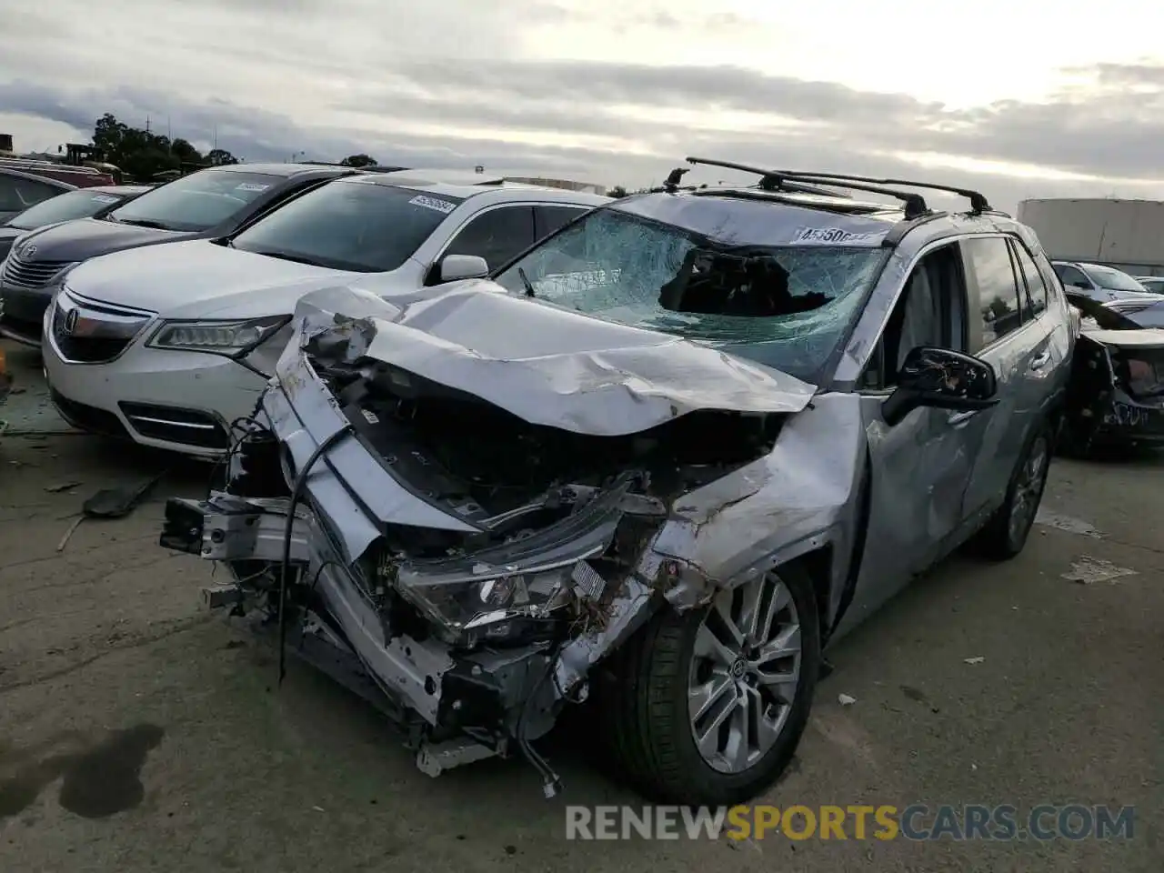 1 Photograph of a damaged car JTMY1RFV8KD035923 TOYOTA RAV4 2019