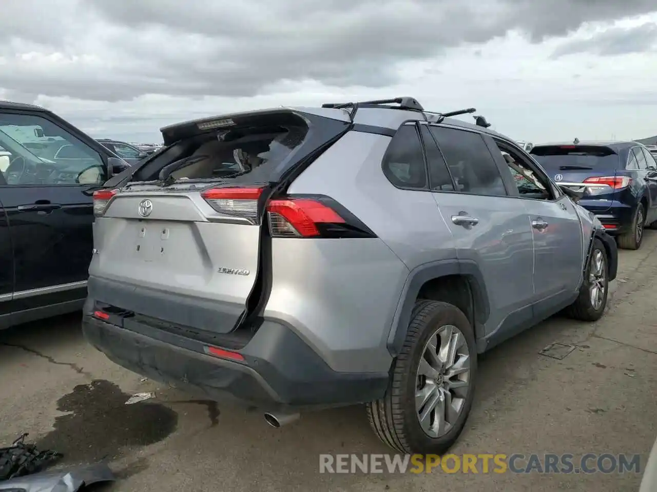 3 Photograph of a damaged car JTMY1RFV8KD035923 TOYOTA RAV4 2019