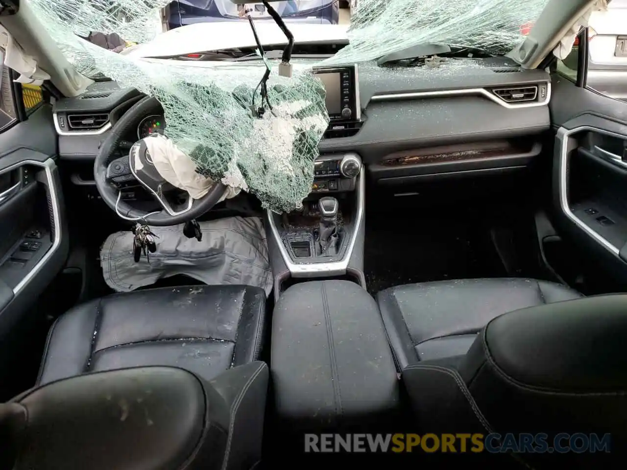 8 Photograph of a damaged car JTMY1RFV8KD035923 TOYOTA RAV4 2019