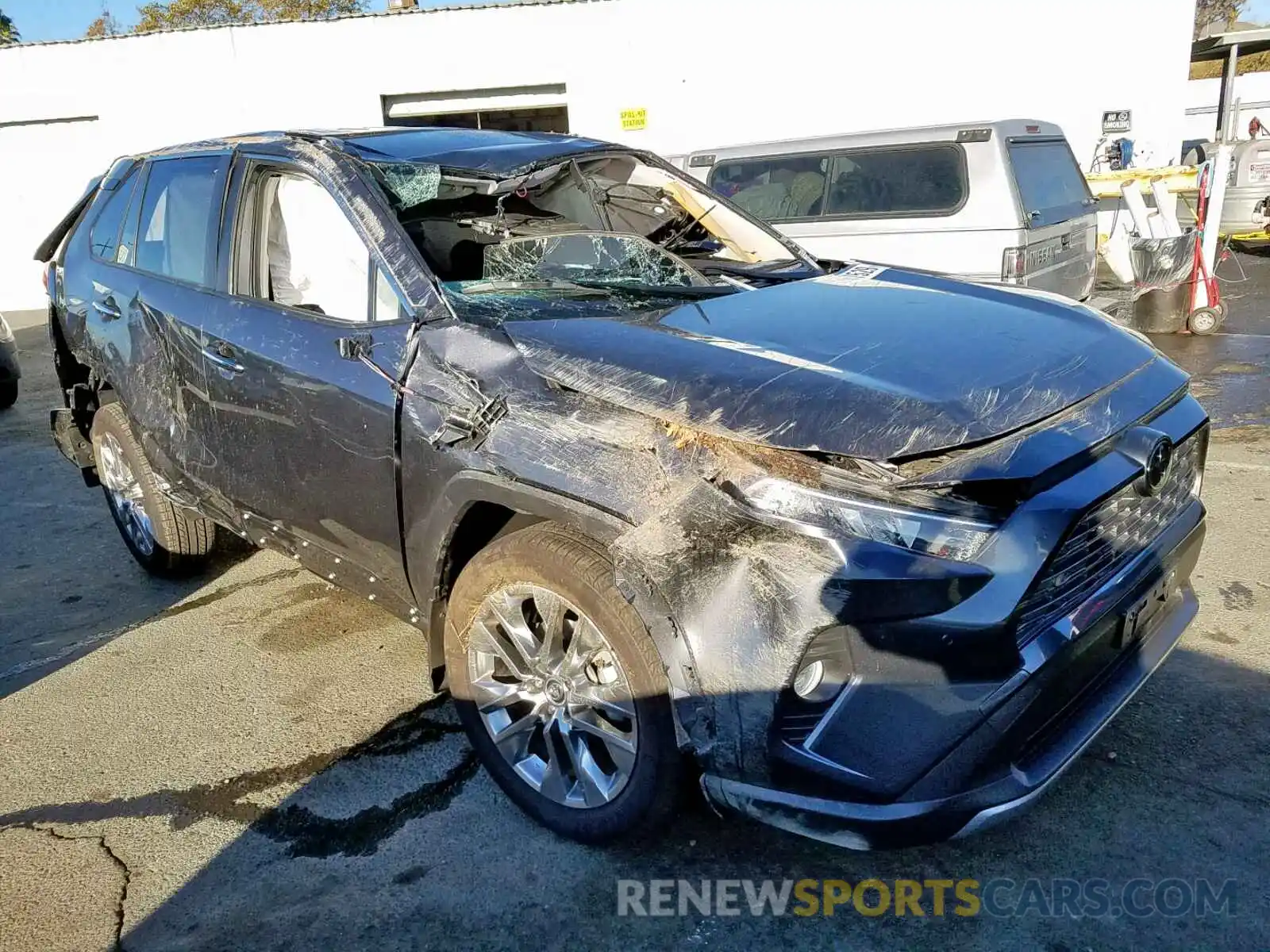 1 Photograph of a damaged car JTMY1RFV8KD511913 TOYOTA RAV4 2019