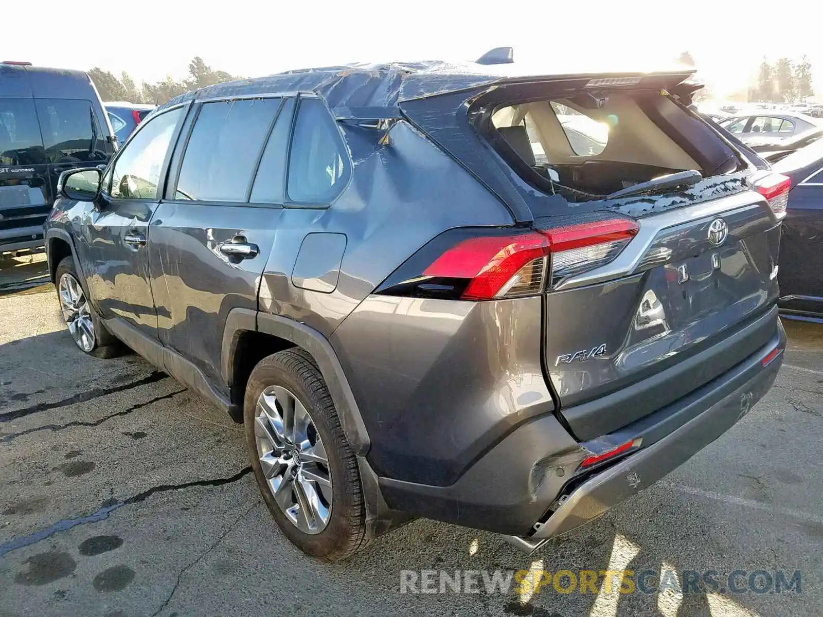 3 Photograph of a damaged car JTMY1RFV8KD511913 TOYOTA RAV4 2019