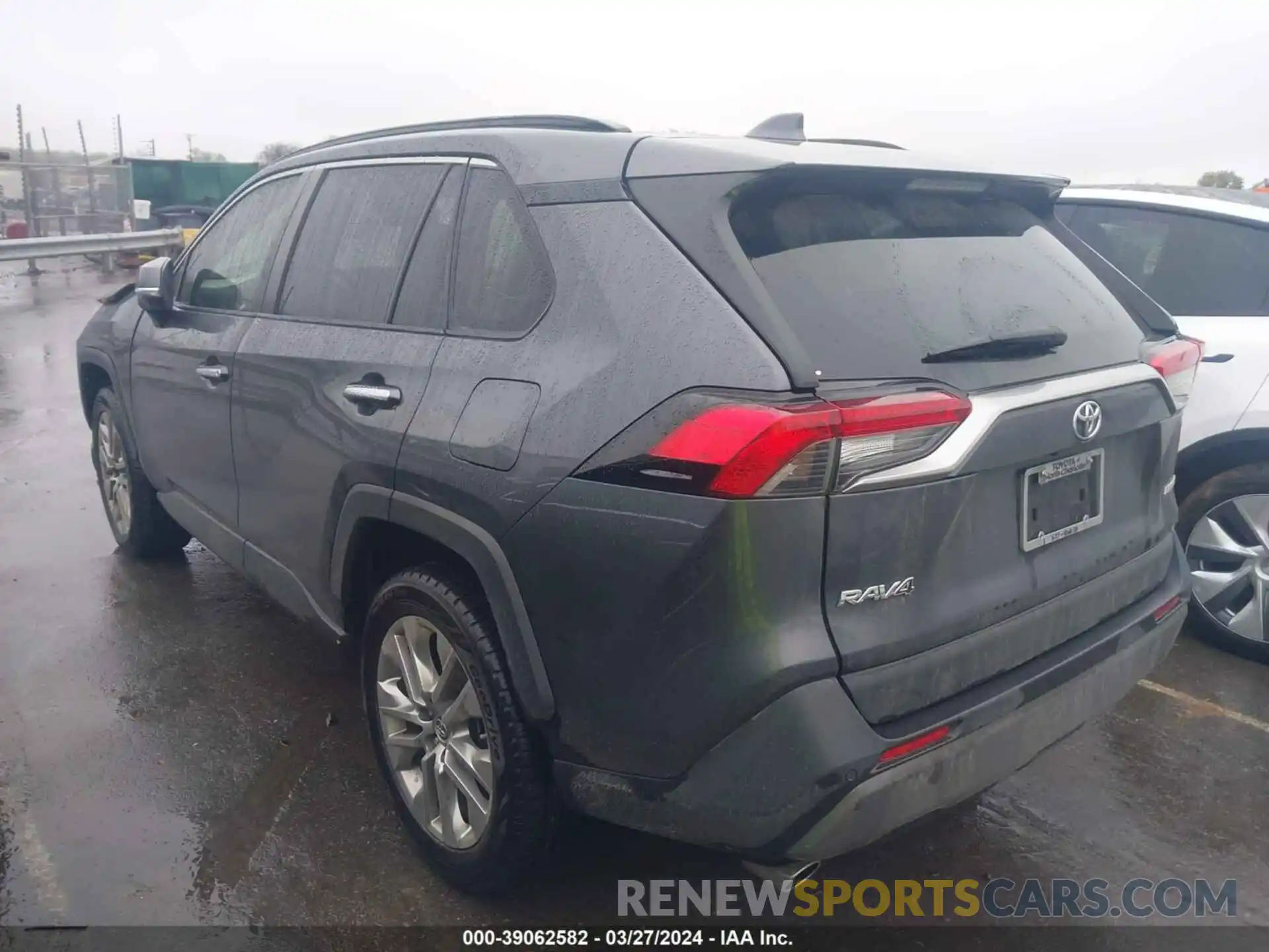 14 Photograph of a damaged car JTMY1RFV8KD512253 TOYOTA RAV4 2019