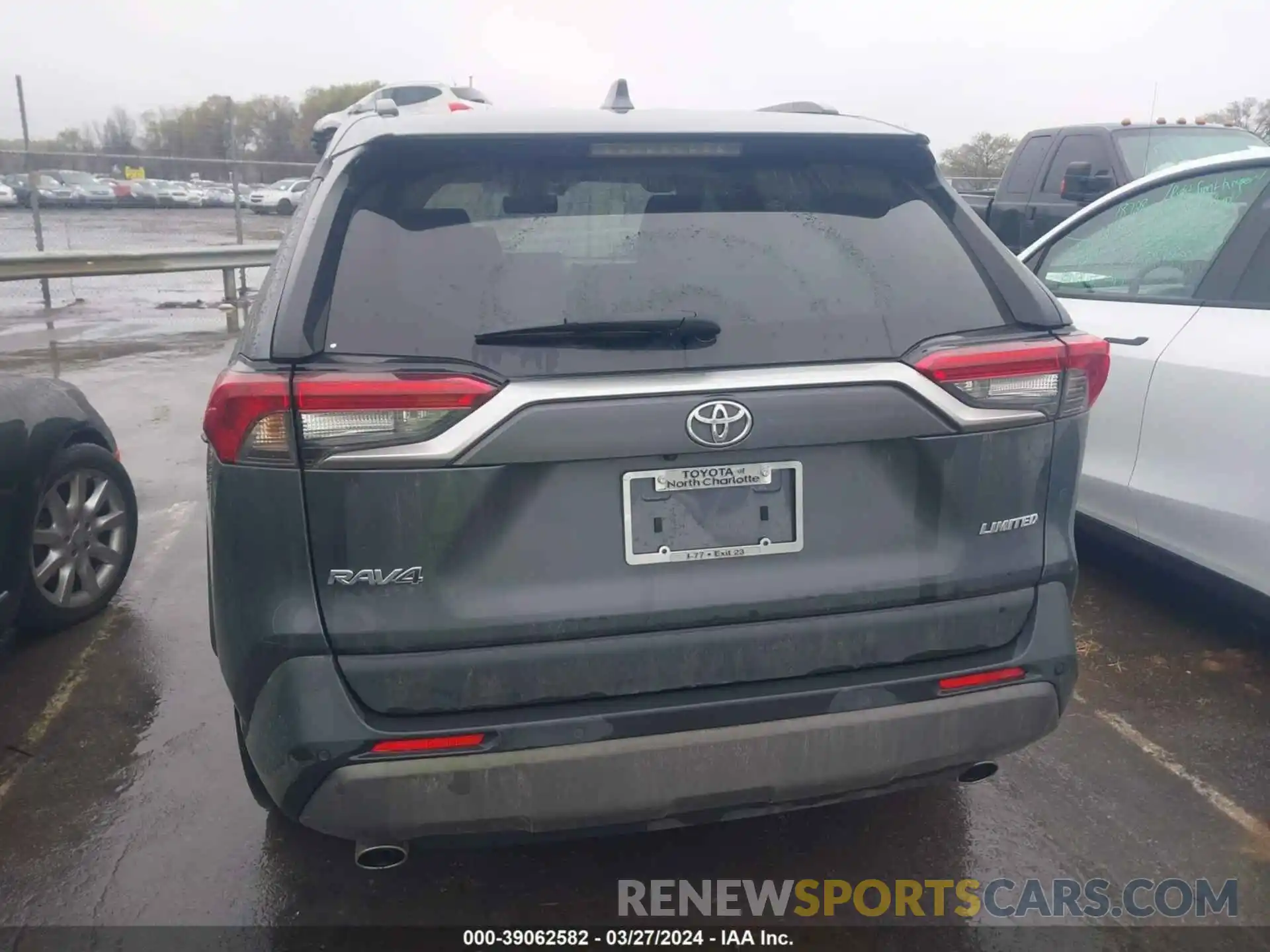 16 Photograph of a damaged car JTMY1RFV8KD512253 TOYOTA RAV4 2019