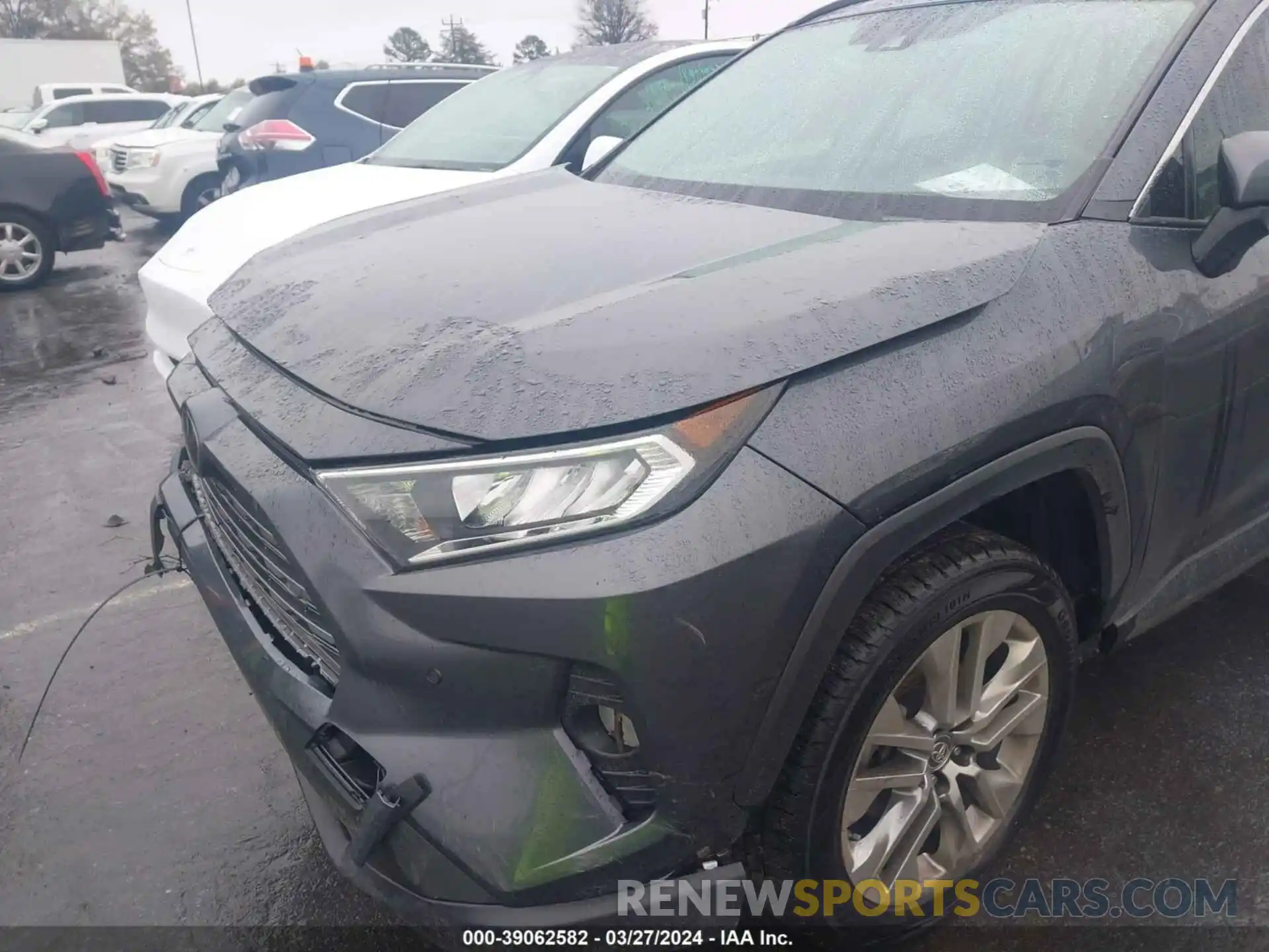 19 Photograph of a damaged car JTMY1RFV8KD512253 TOYOTA RAV4 2019