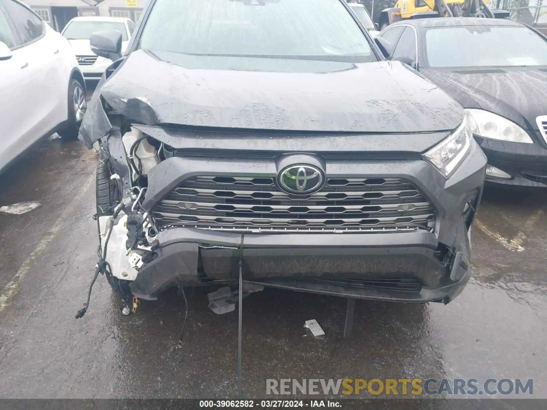 6 Photograph of a damaged car JTMY1RFV8KD512253 TOYOTA RAV4 2019