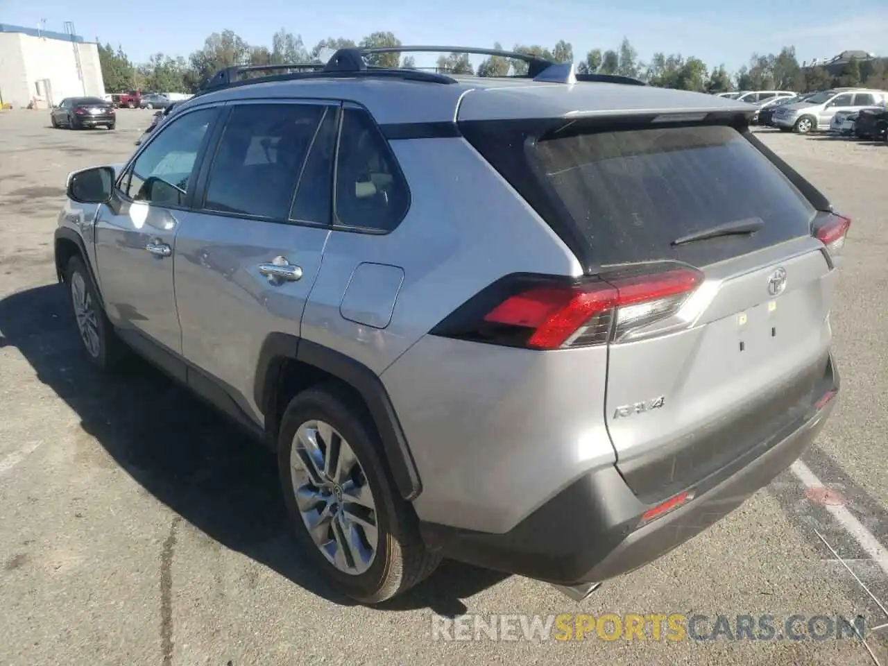 3 Photograph of a damaged car JTMY1RFV8KJ013339 TOYOTA RAV4 2019