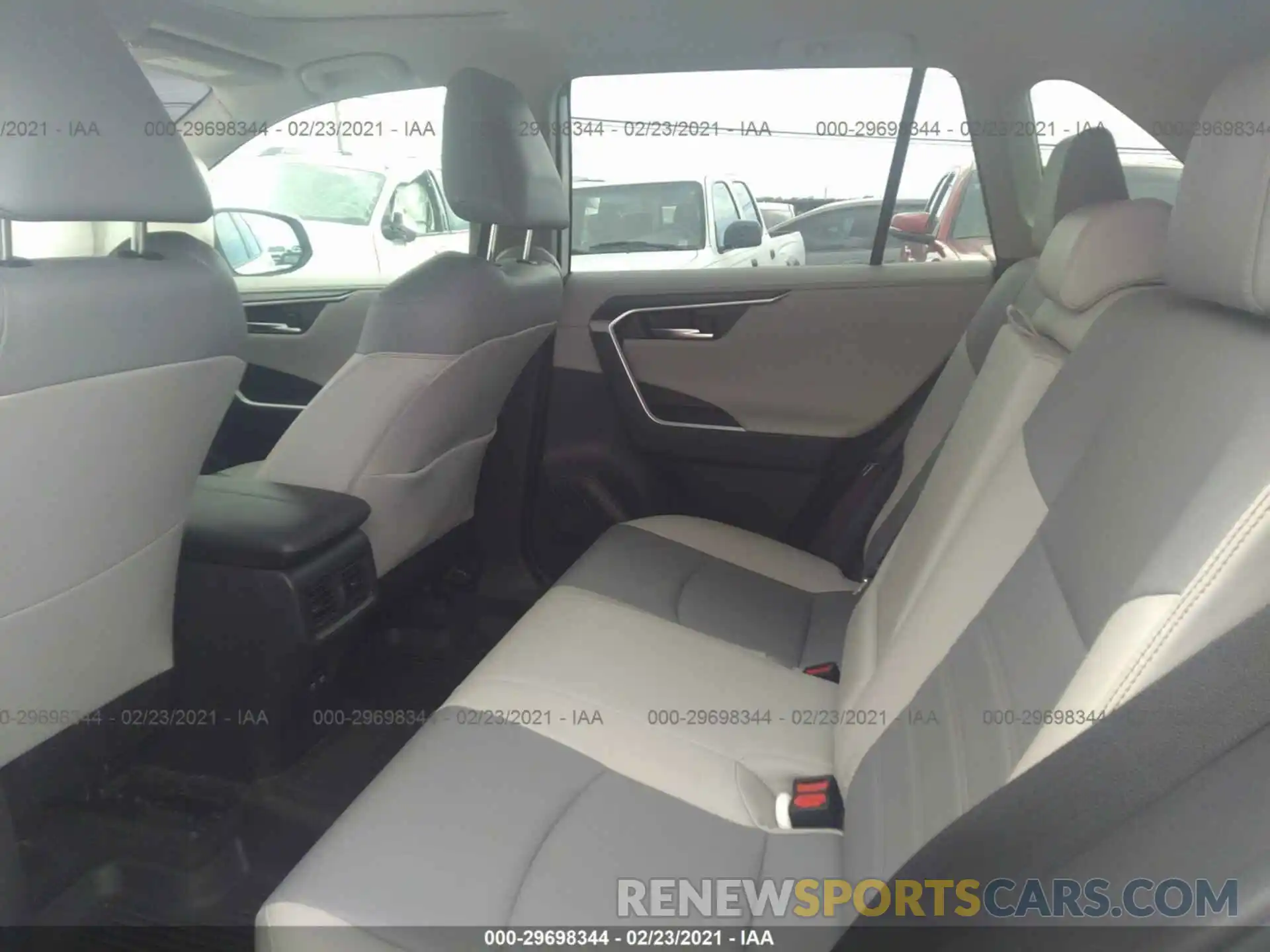 8 Фотография поврежденного автомобиля JTMY1RFV9KD021254 TOYOTA RAV4 2019