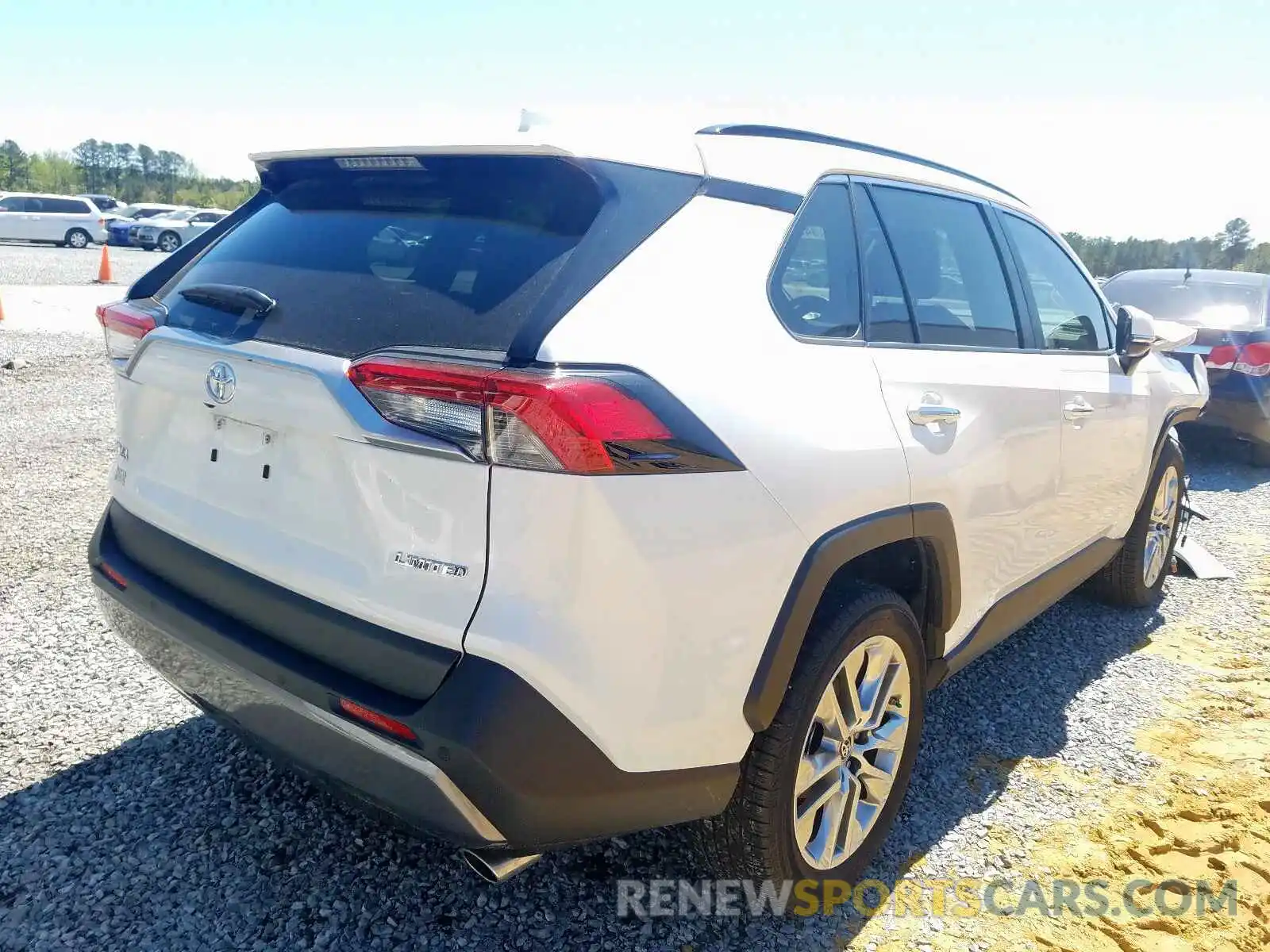 4 Photograph of a damaged car JTMY1RFV9KD503335 TOYOTA RAV4 2019