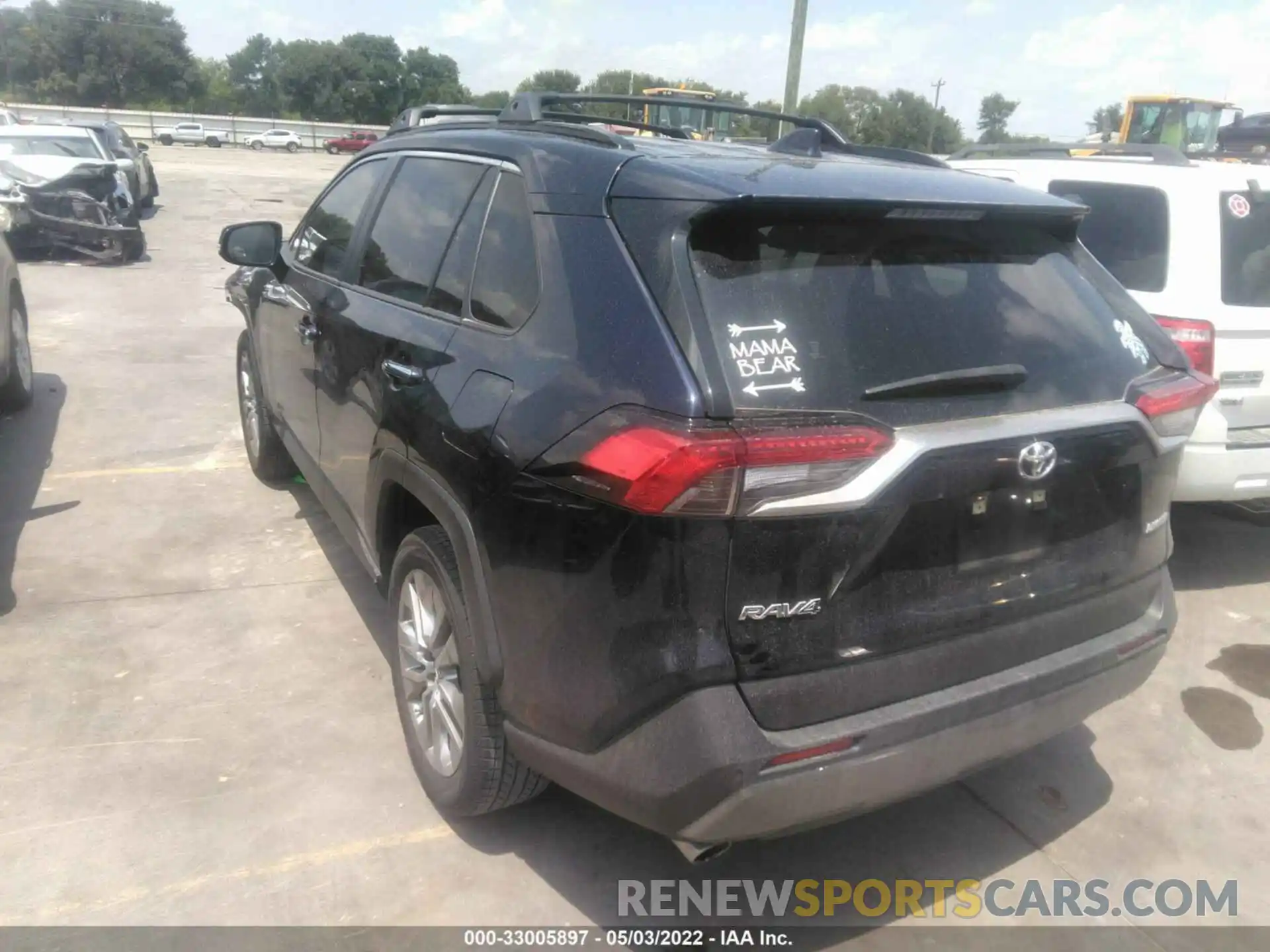 3 Photograph of a damaged car JTMY1RFV9KD508387 TOYOTA RAV4 2019