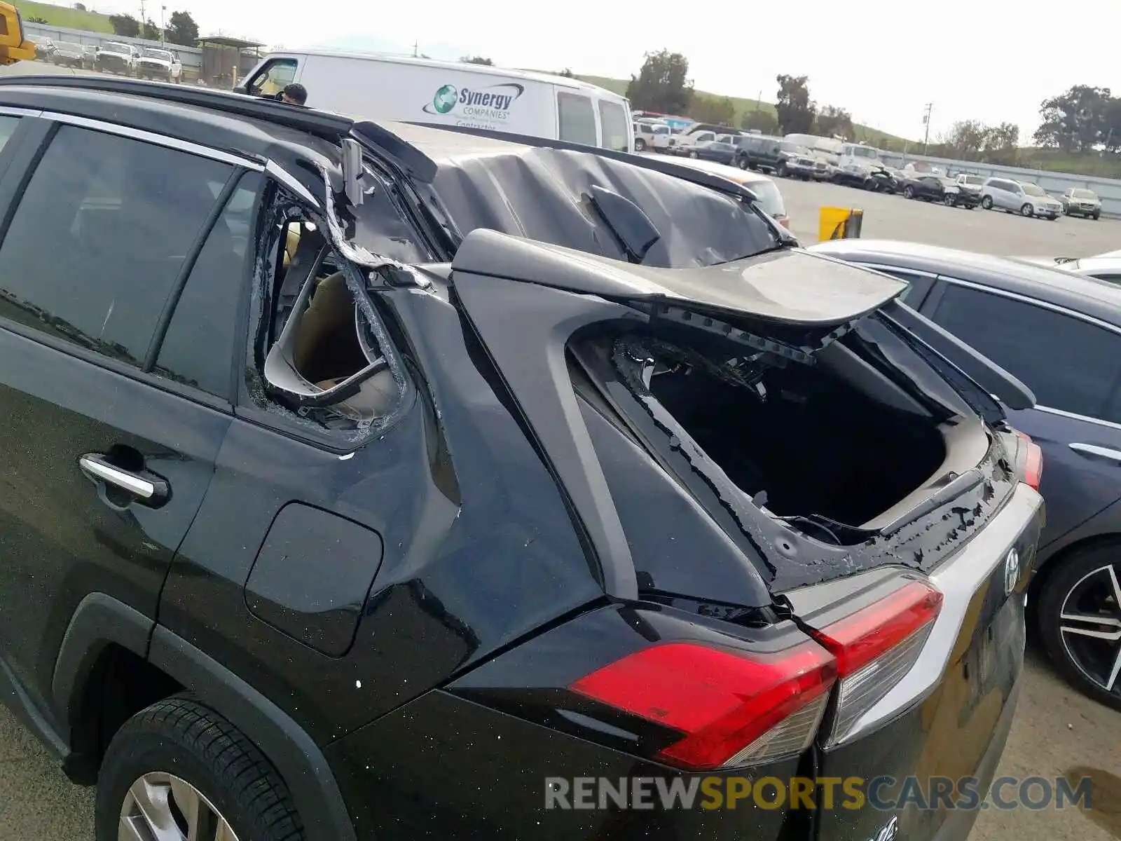 9 Фотография поврежденного автомобиля JTMY1RFV9KD508888 TOYOTA RAV4 2019
