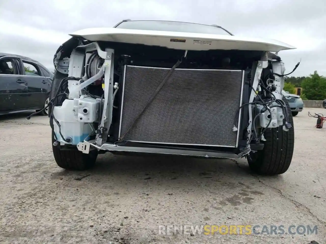 9 Photograph of a damaged car JTMY1RFV9KD513010 TOYOTA RAV4 2019