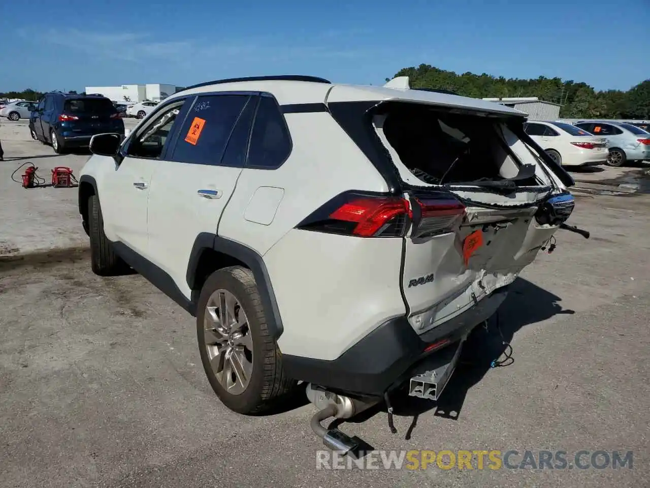 3 Photograph of a damaged car JTMY1RFVXKD509788 TOYOTA RAV4 2019