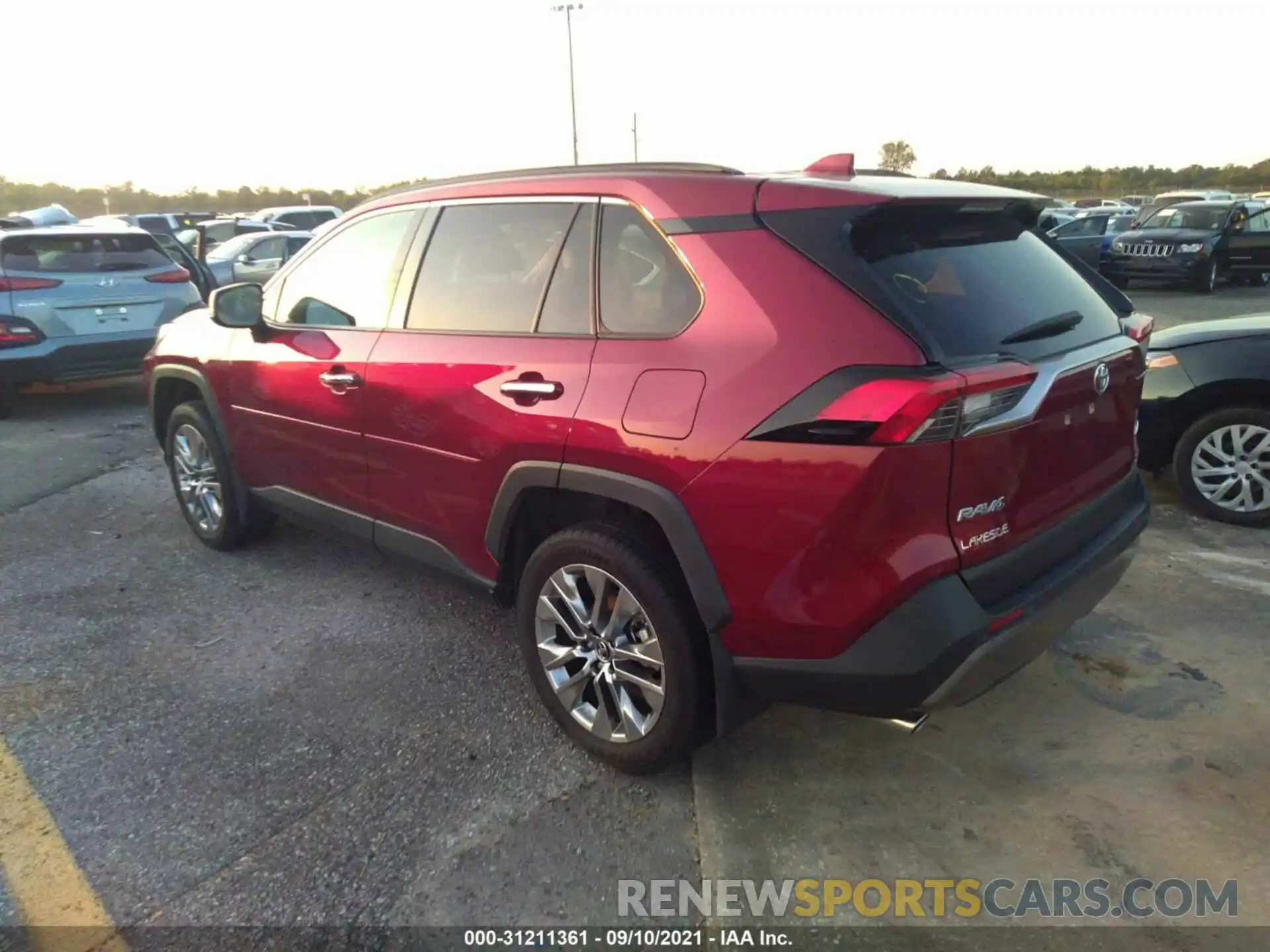 3 Photograph of a damaged car JTMY1RFVXKD515297 TOYOTA RAV4 2019