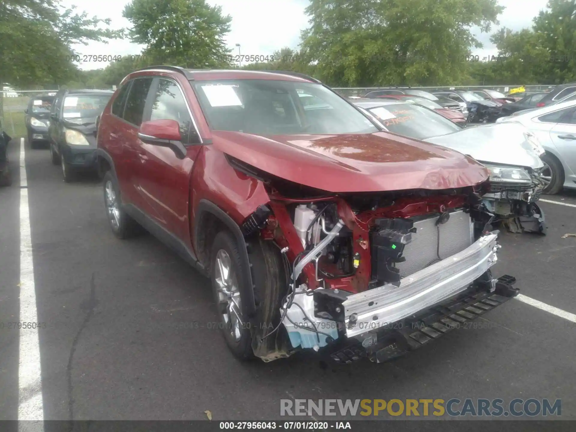 1 Photograph of a damaged car 2T3A1RFV0LC064016 TOYOTA RAV4 2020