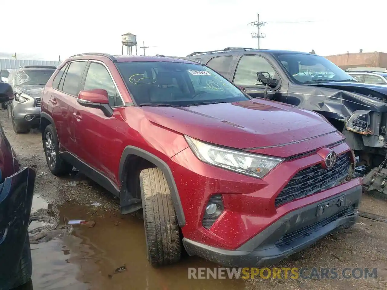 1 Photograph of a damaged car 2T3A1RFV0LC066364 TOYOTA RAV4 2020