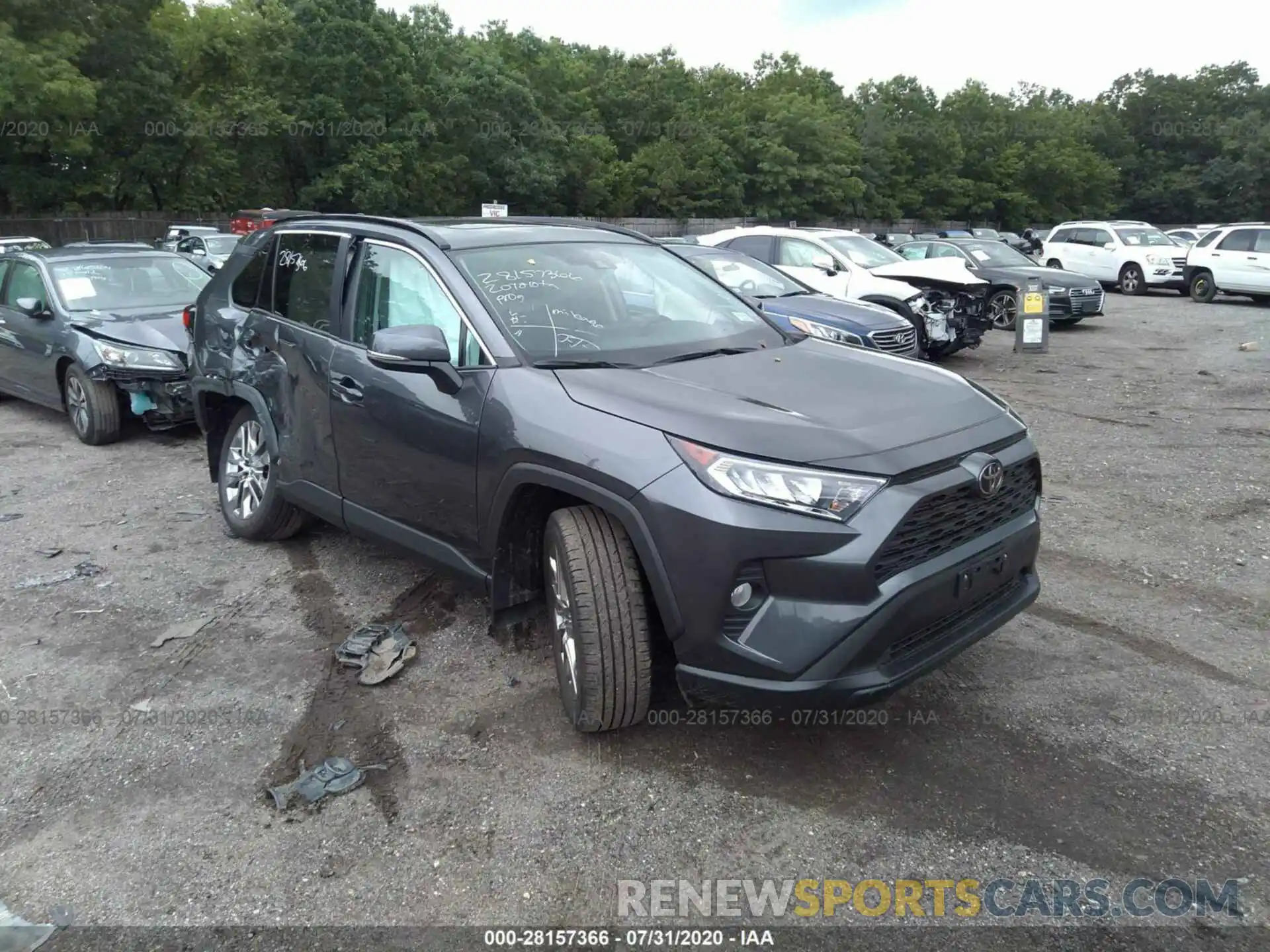 1 Фотография поврежденного автомобиля 2T3A1RFV0LC066915 TOYOTA RAV4 2020