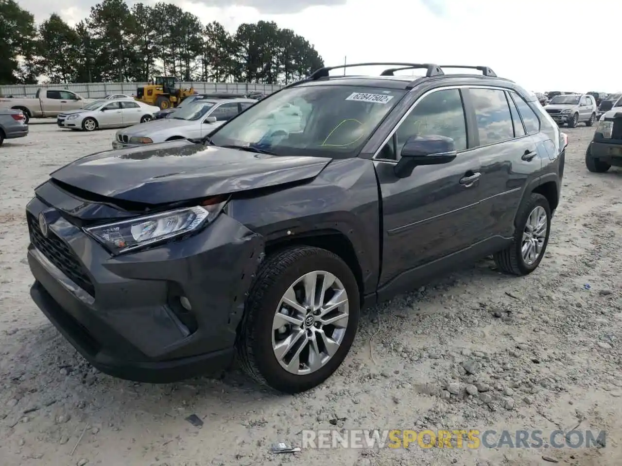 2 Photograph of a damaged car 2T3A1RFV0LC139359 TOYOTA RAV4 2020