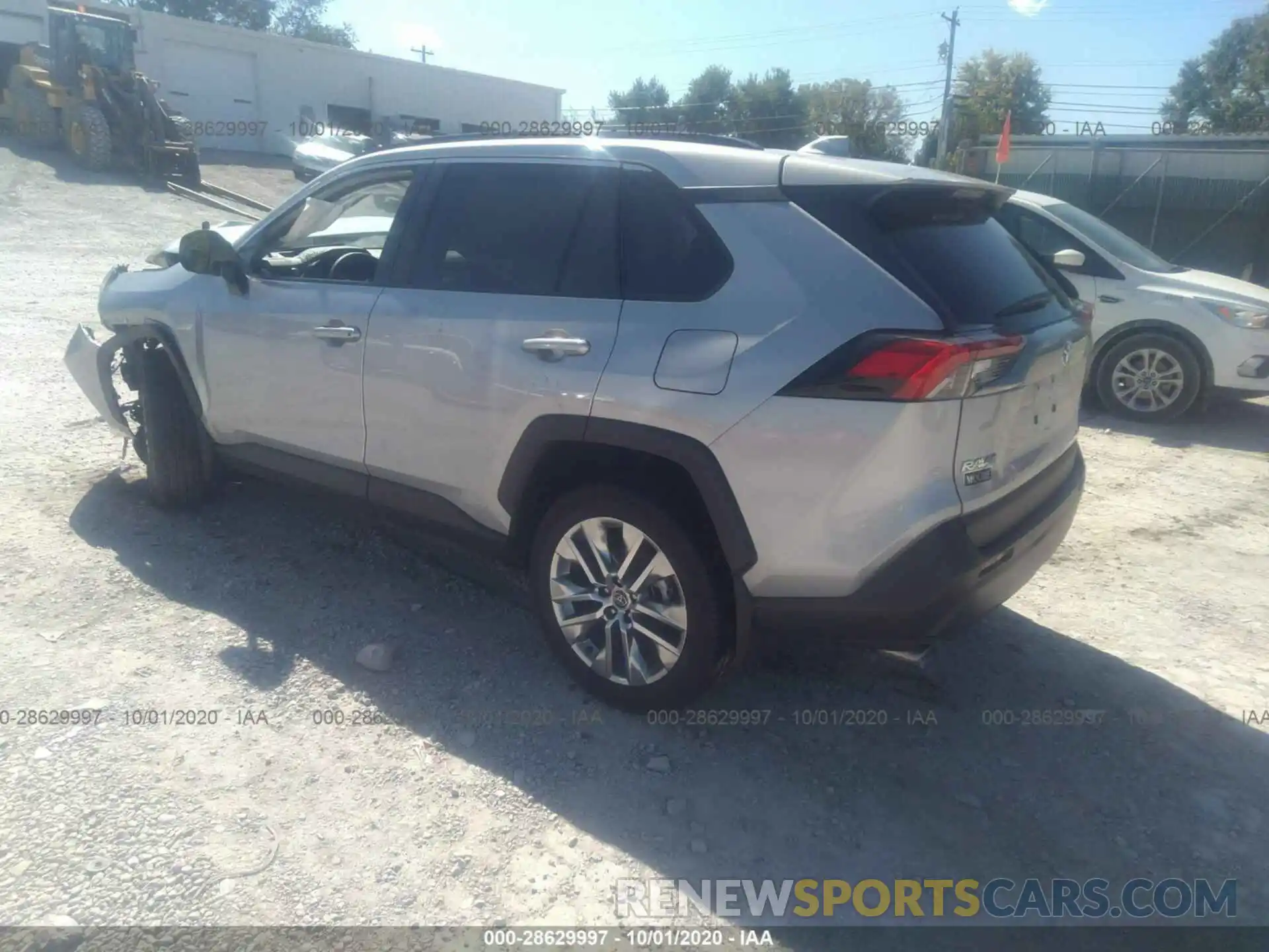 3 Photograph of a damaged car 2T3A1RFV1LW111102 TOYOTA RAV4 2020