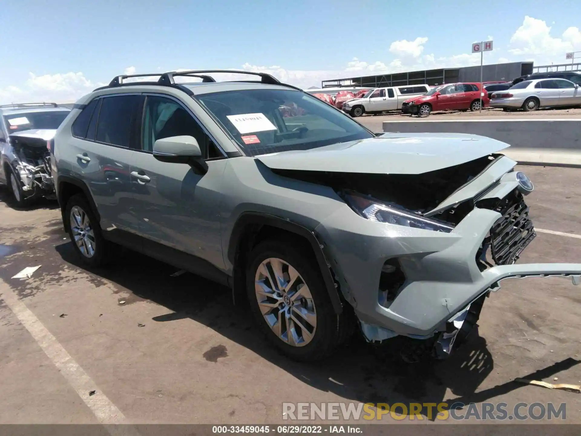 1 Photograph of a damaged car 2T3A1RFV1LW121743 TOYOTA RAV4 2020