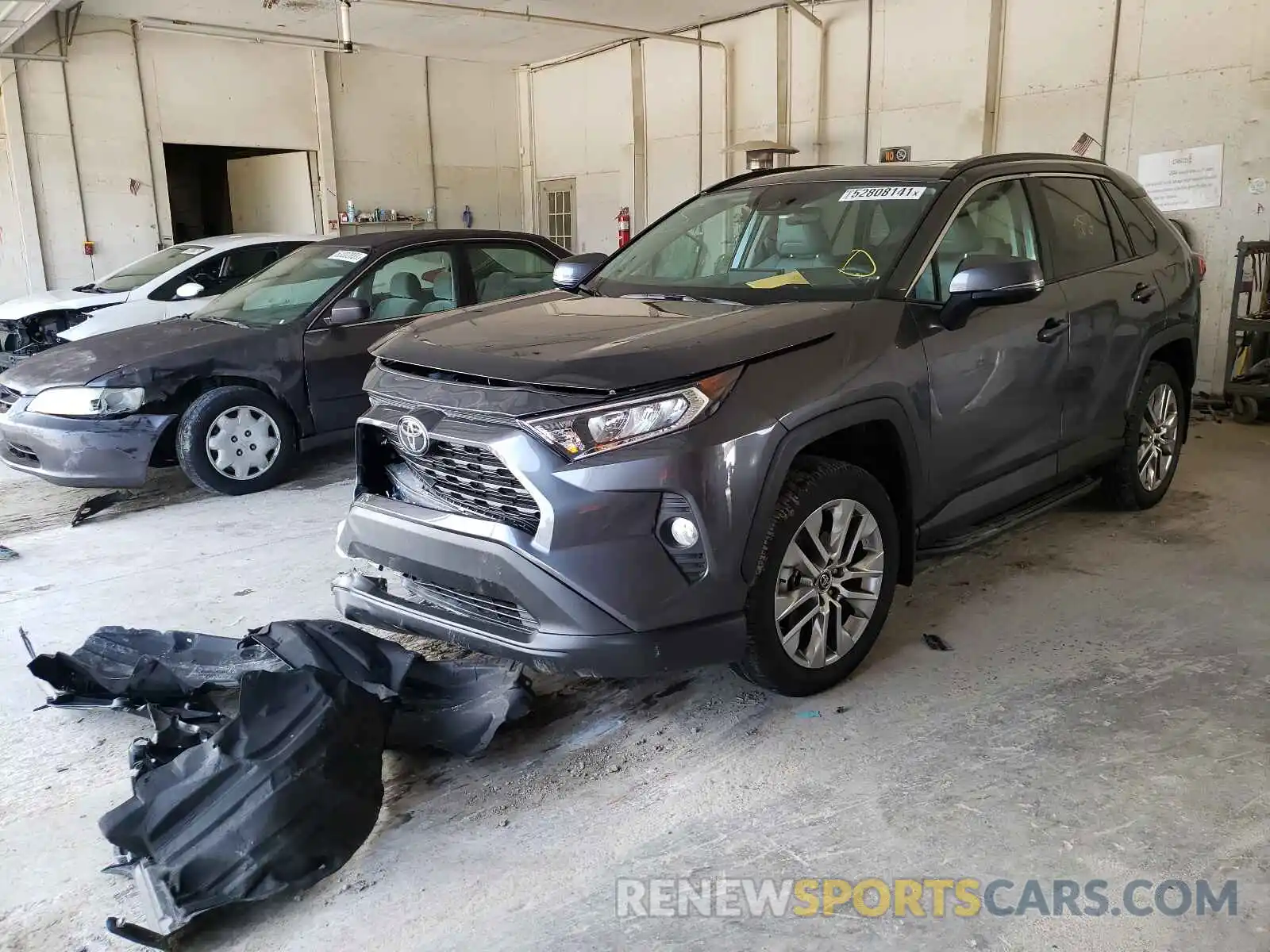 2 Photograph of a damaged car 2T3A1RFV3LC112947 TOYOTA RAV4 2020