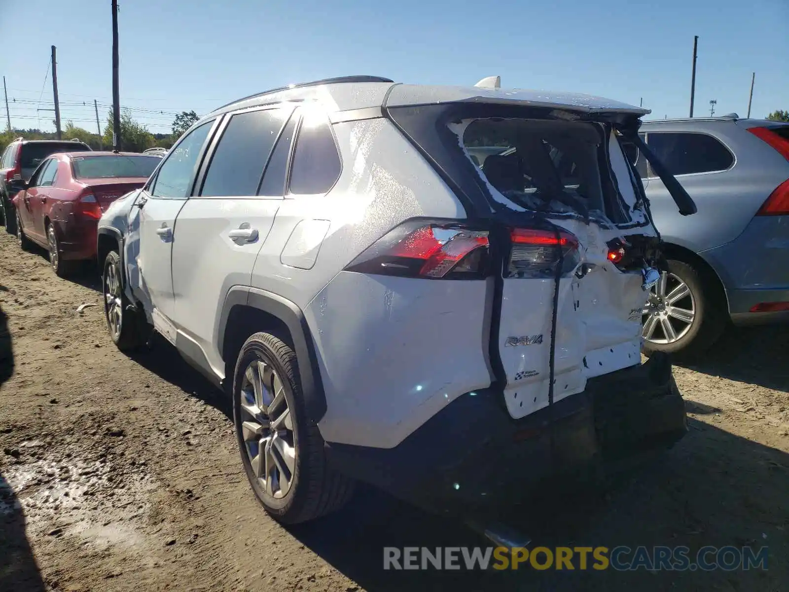 3 Photograph of a damaged car 2T3A1RFV3LC122717 TOYOTA RAV4 2020