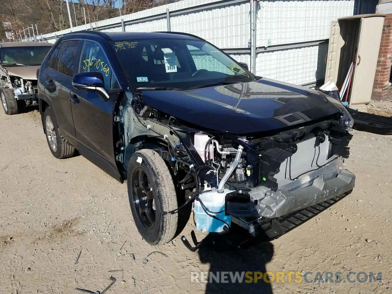 1 Photograph of a damaged car 2T3A1RFV3LC129831 TOYOTA RAV4 2020