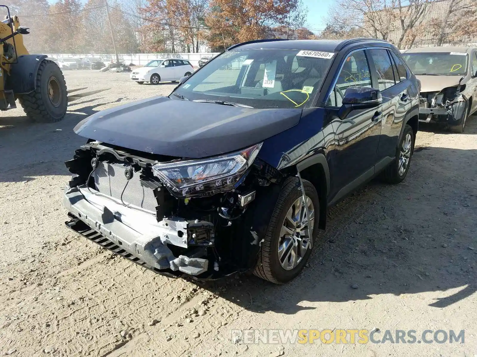 2 Photograph of a damaged car 2T3A1RFV3LC129831 TOYOTA RAV4 2020