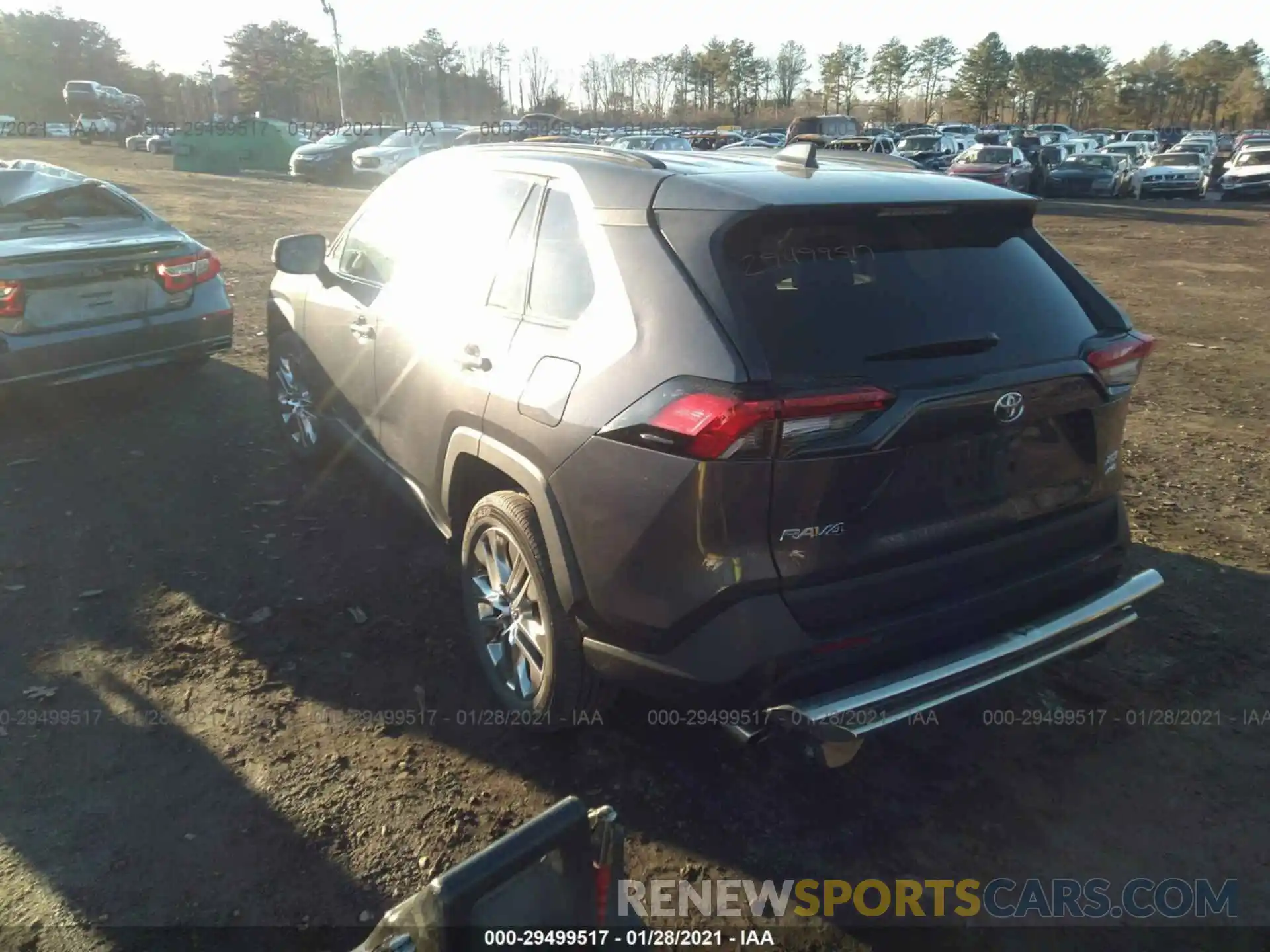 3 Photograph of a damaged car 2T3A1RFV3LW105561 TOYOTA RAV4 2020