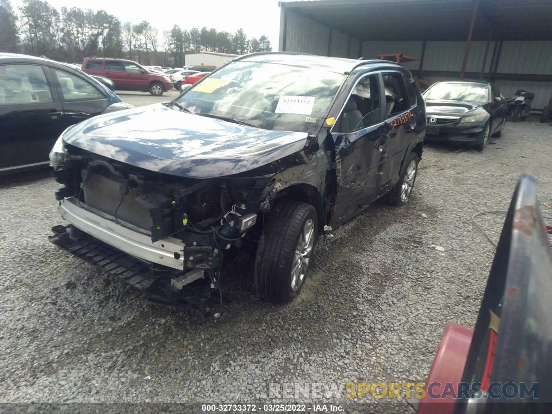 2 Photograph of a damaged car 2T3A1RFV3LW134493 TOYOTA RAV4 2020