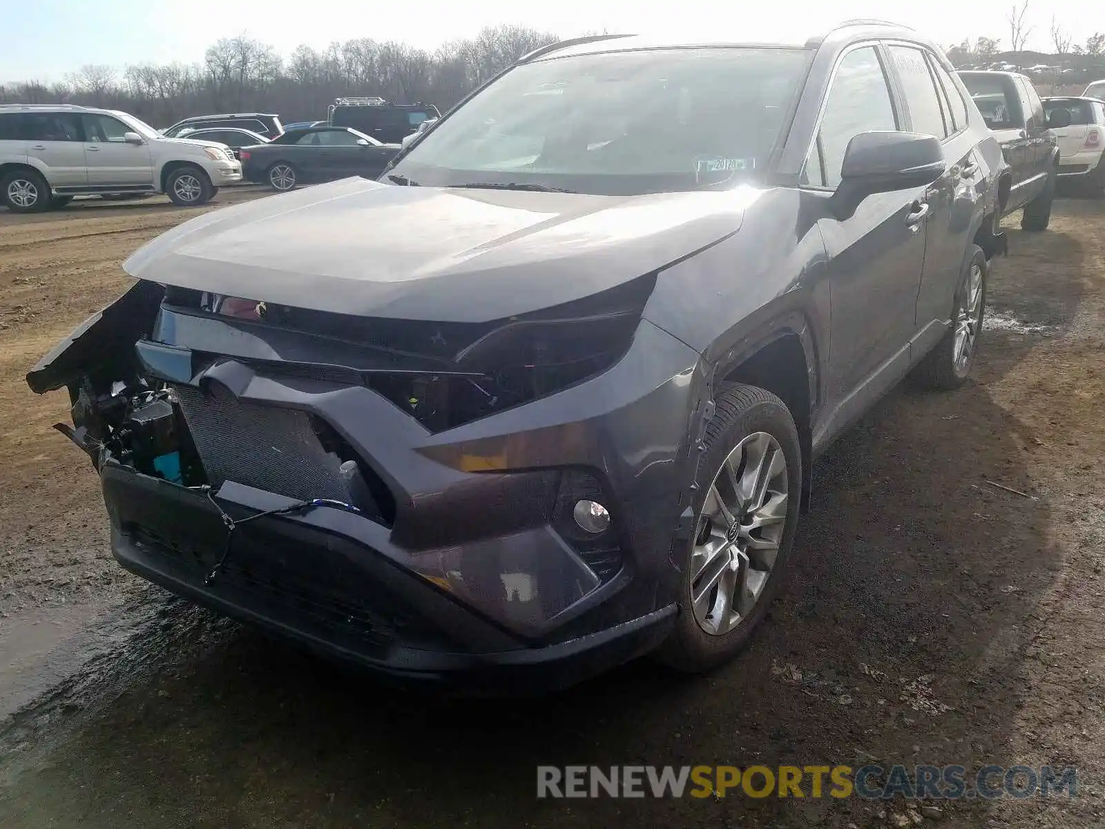 2 Photograph of a damaged car 2T3A1RFV4LC062883 TOYOTA RAV4 2020