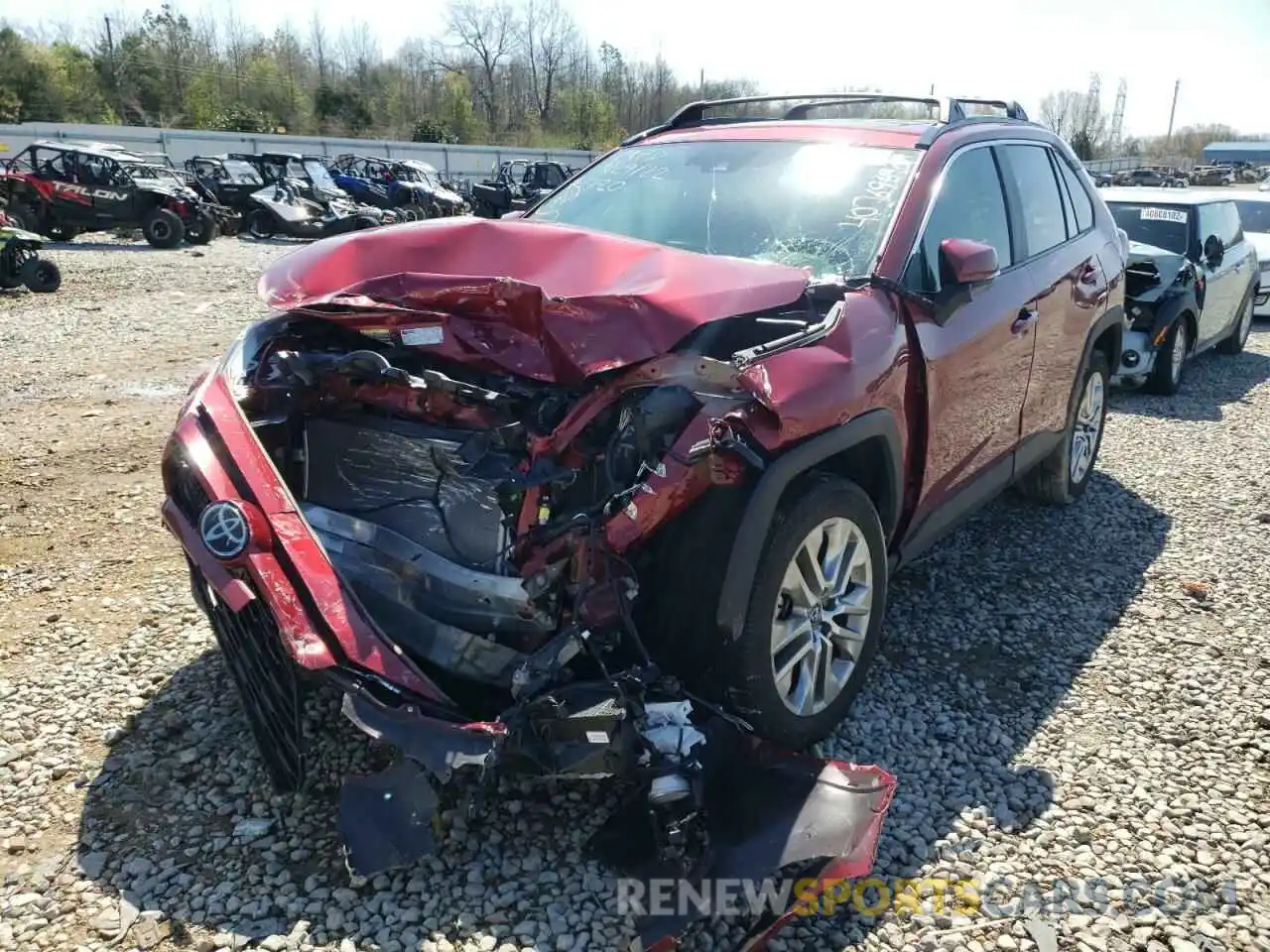 2 Photograph of a damaged car 2T3A1RFV5LC138644 TOYOTA RAV4 2020