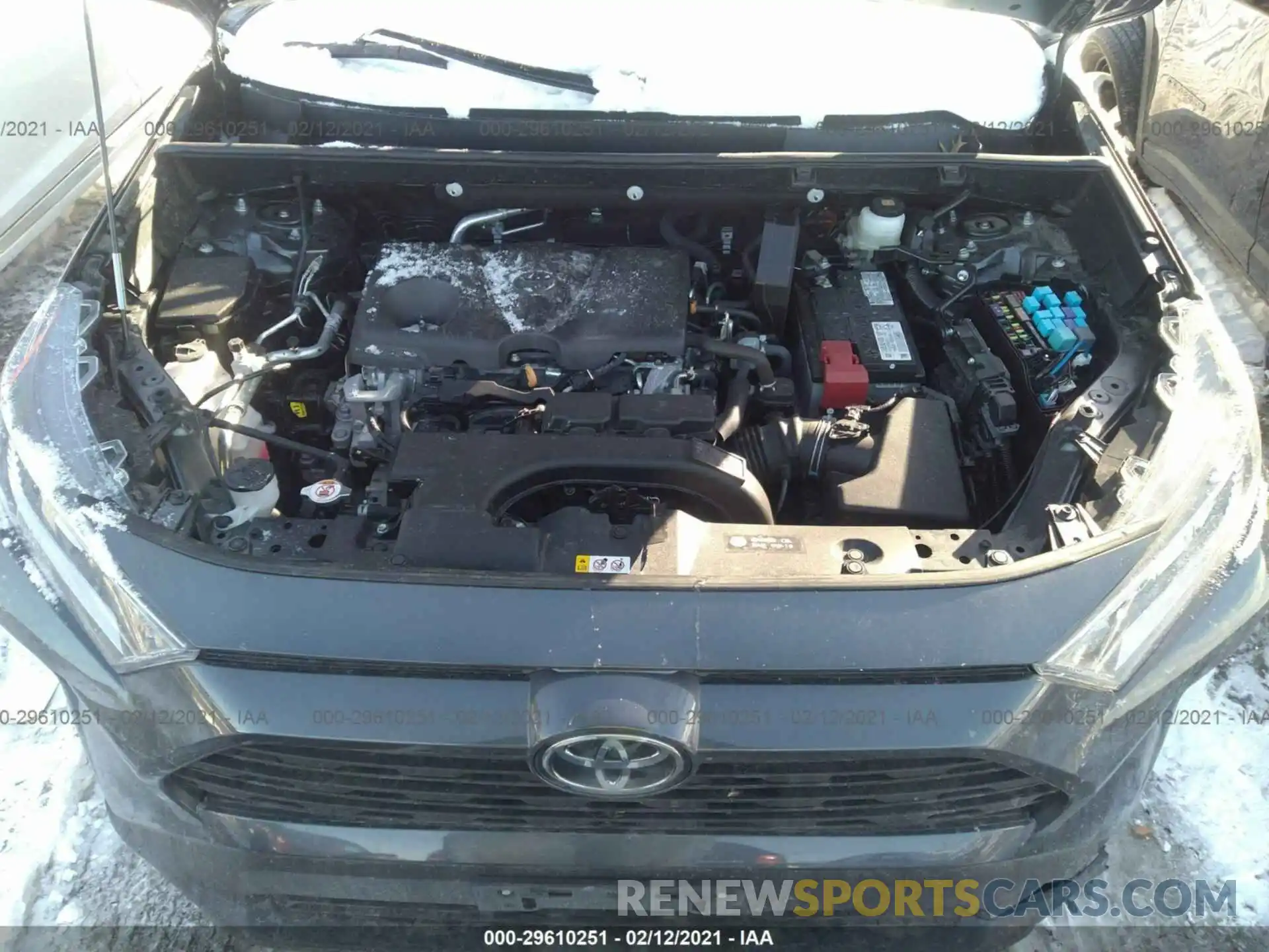 10 Фотография поврежденного автомобиля 2T3A1RFV5LW136388 TOYOTA RAV4 2020