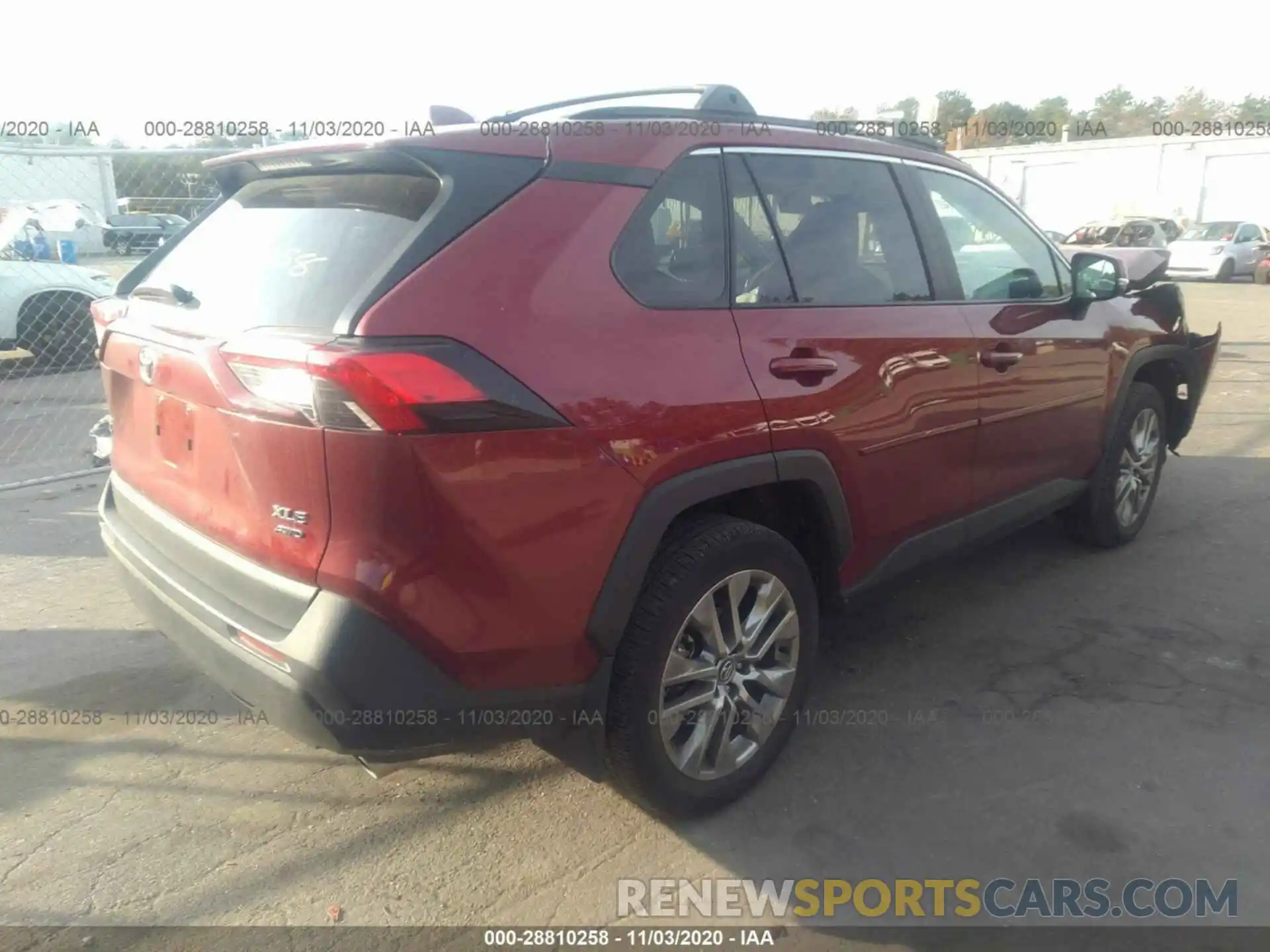 4 Photograph of a damaged car 2T3A1RFV6LC070225 TOYOTA RAV4 2020