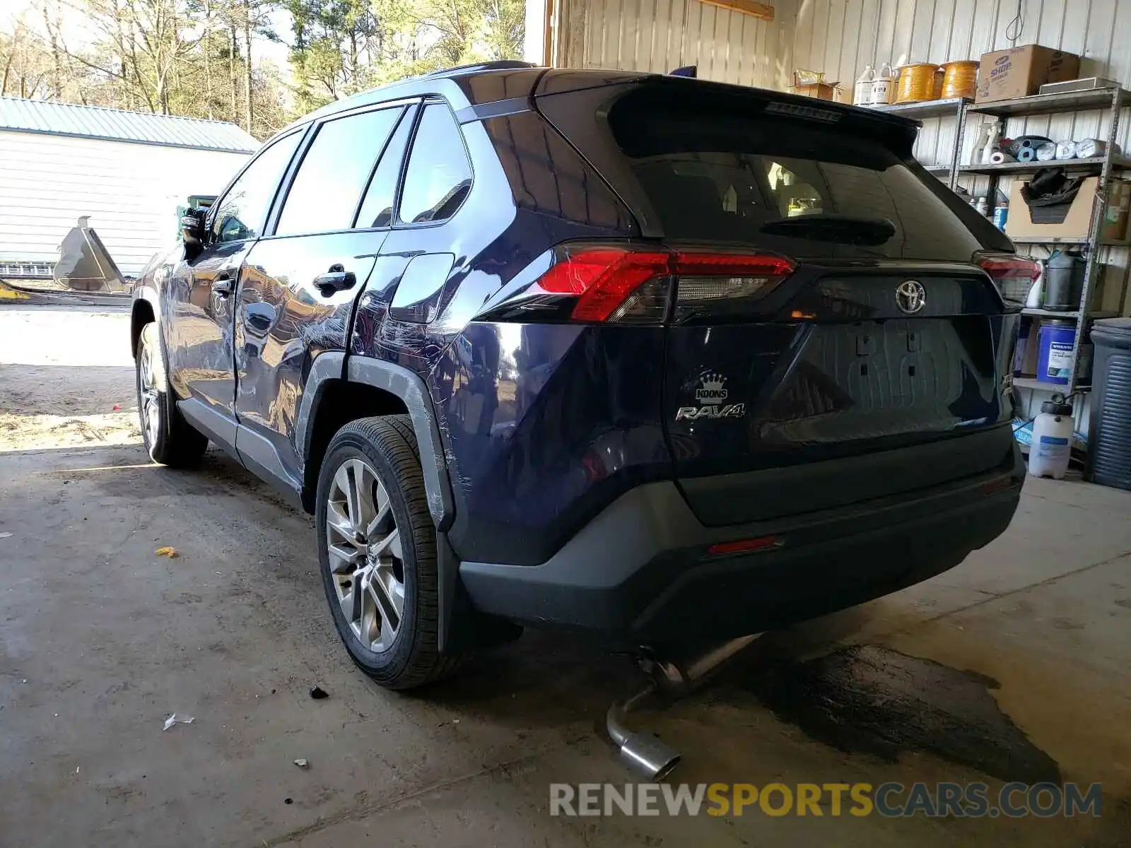 3 Photograph of a damaged car 2T3A1RFV6LC126776 TOYOTA RAV4 2020