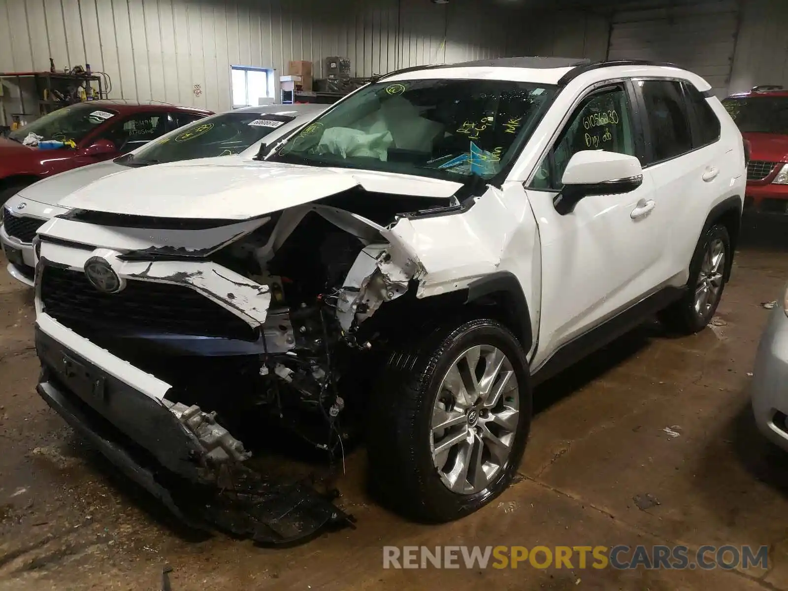 2 Photograph of a damaged car 2T3A1RFV7LW103487 TOYOTA RAV4 2020