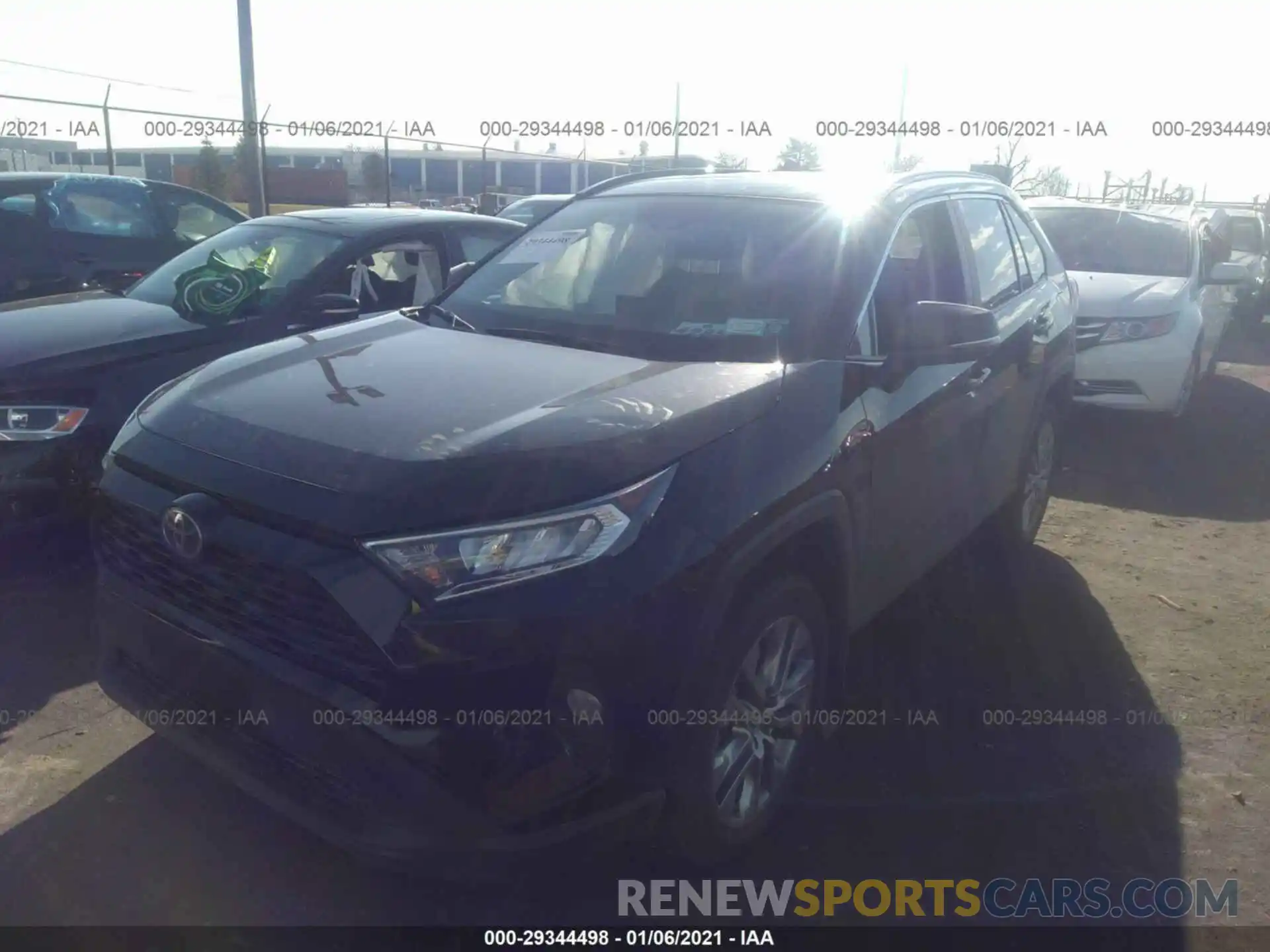 2 Photograph of a damaged car 2T3A1RFV7LW110861 TOYOTA RAV4 2020