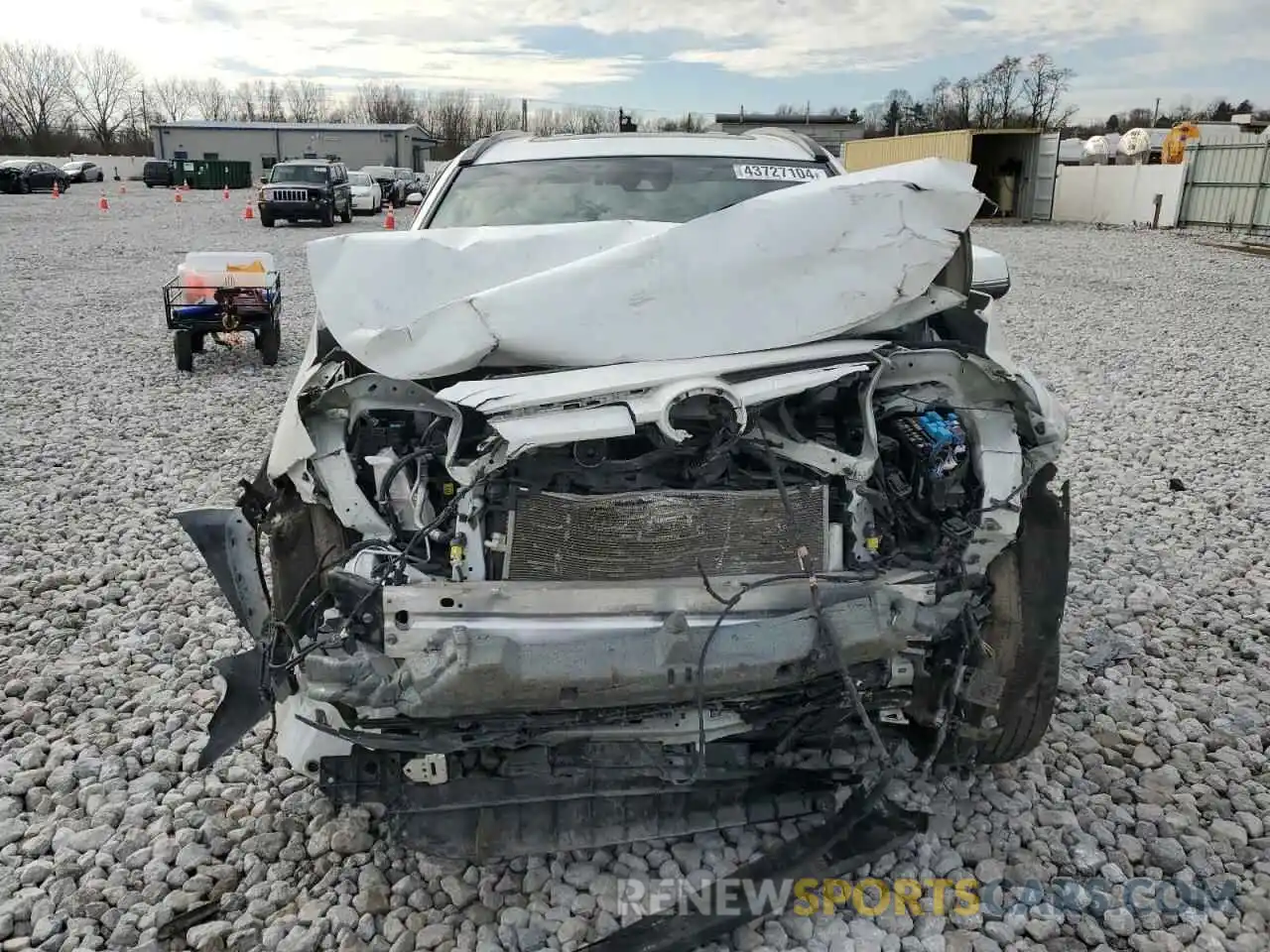5 Photograph of a damaged car 2T3A1RFV8LC074468 TOYOTA RAV4 2020