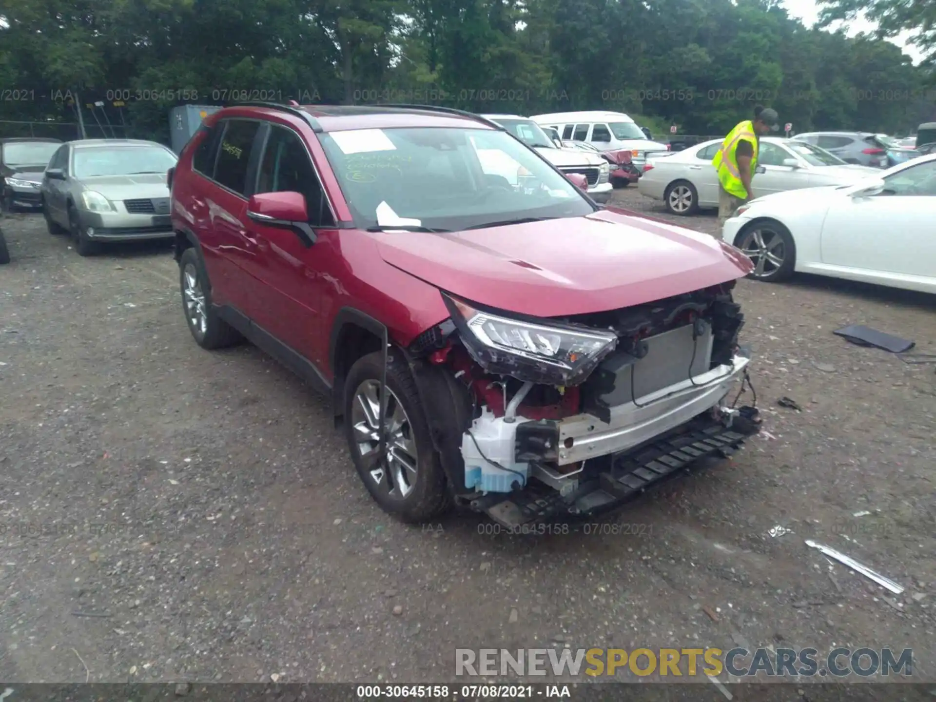 1 Photograph of a damaged car 2T3A1RFV8LC074518 TOYOTA RAV4 2020