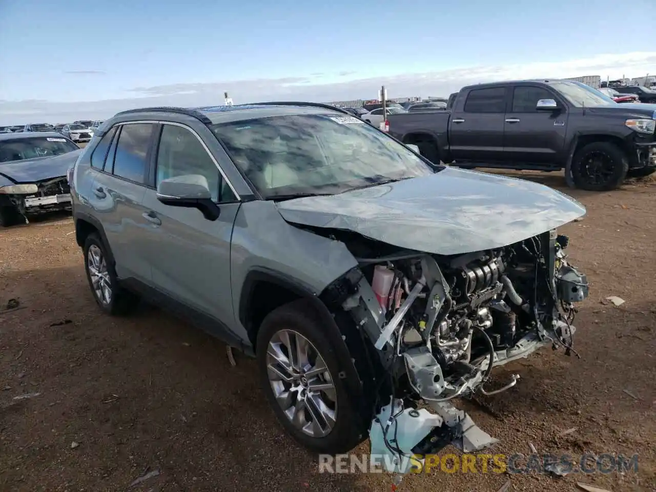 1 Photograph of a damaged car 2T3A1RFV8LC126407 TOYOTA RAV4 2020