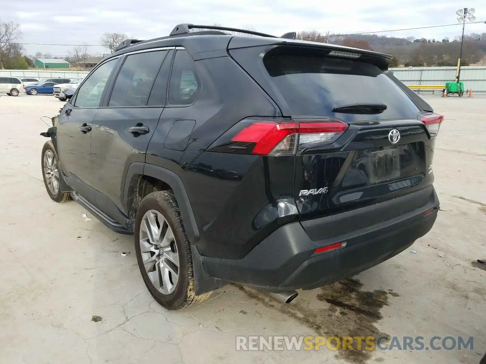 3 Photograph of a damaged car 2T3A1RFV9LC062927 TOYOTA RAV4 2020