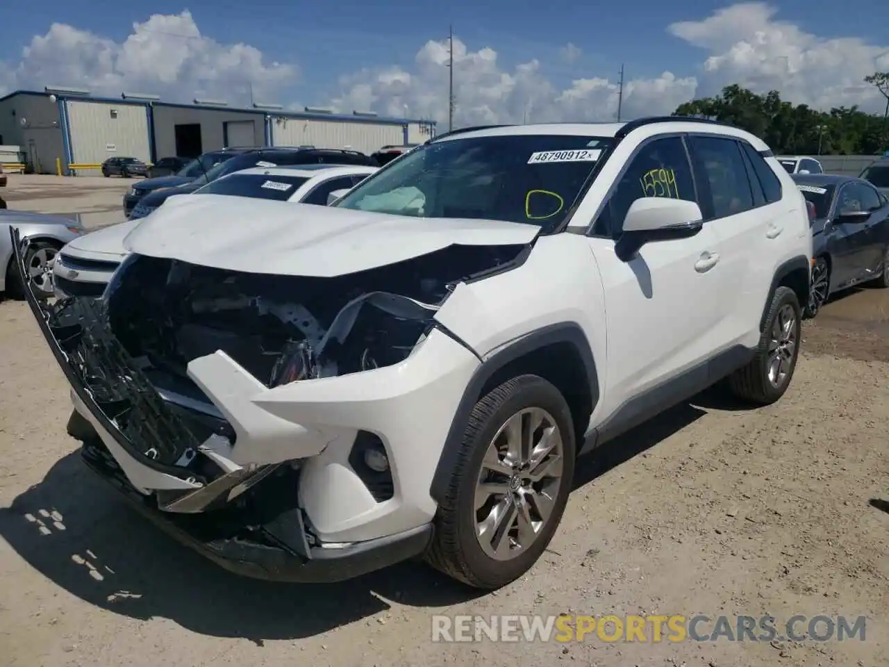 2 Photograph of a damaged car 2T3A1RFV9LC071563 TOYOTA RAV4 2020