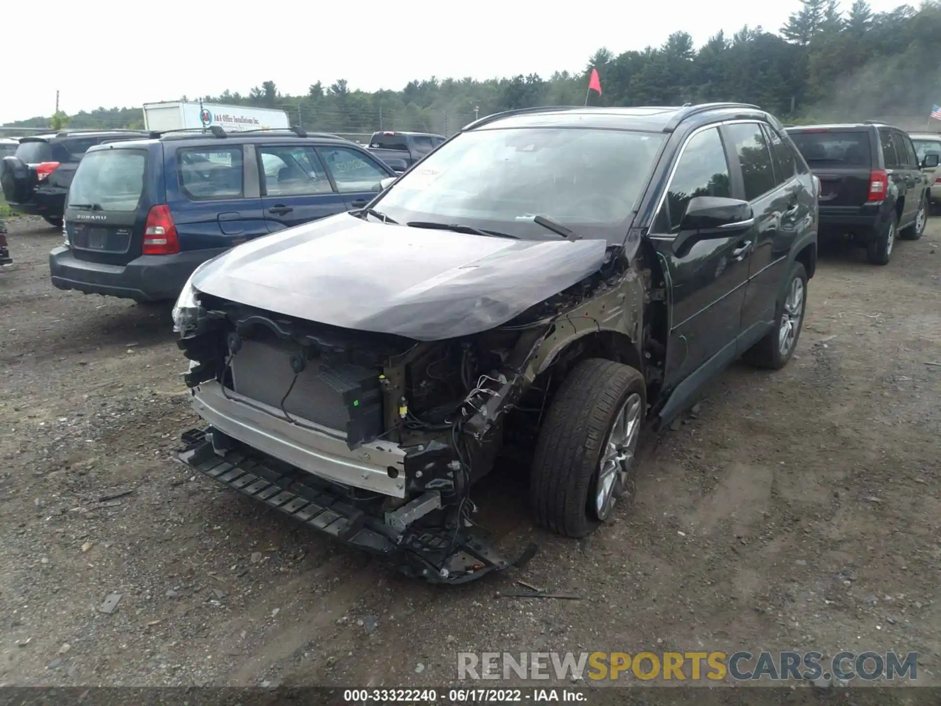 2 Photograph of a damaged car 2T3A1RFV9LW091469 TOYOTA RAV4 2020