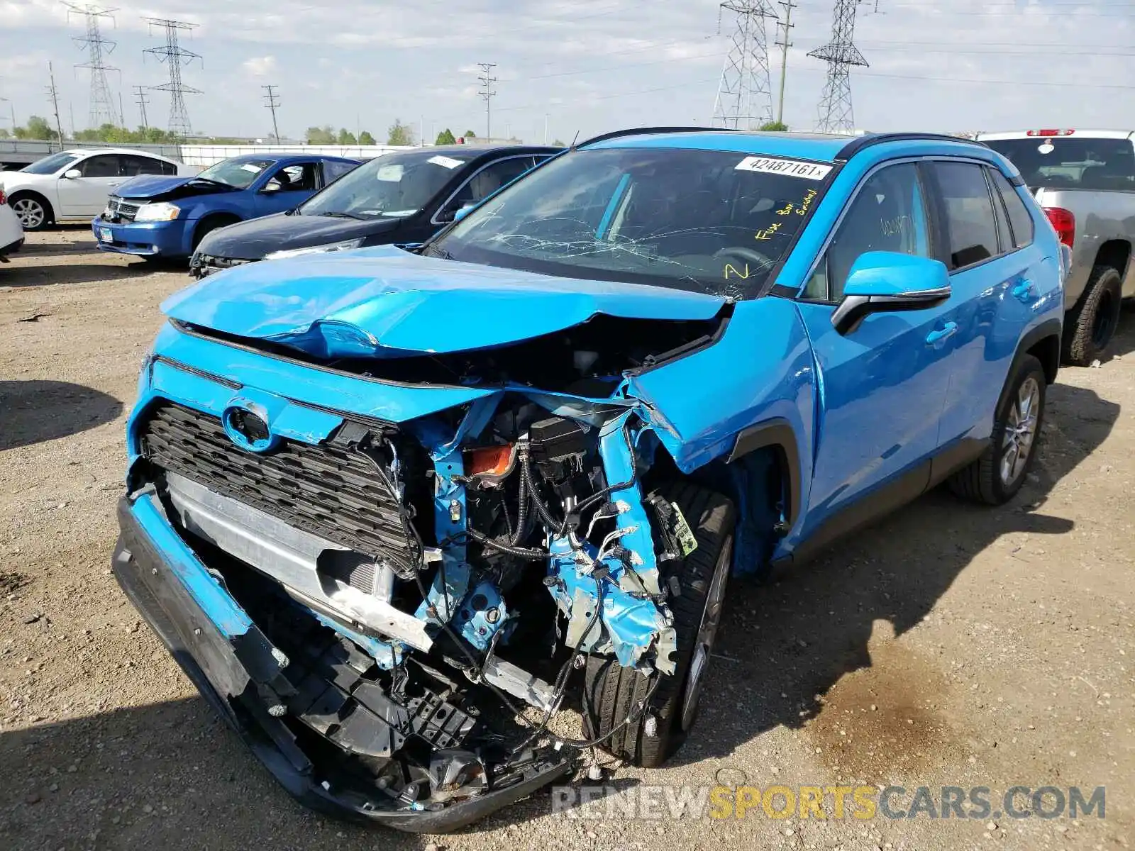 2 Photograph of a damaged car 2T3A1RFV9LW136104 TOYOTA RAV4 2020